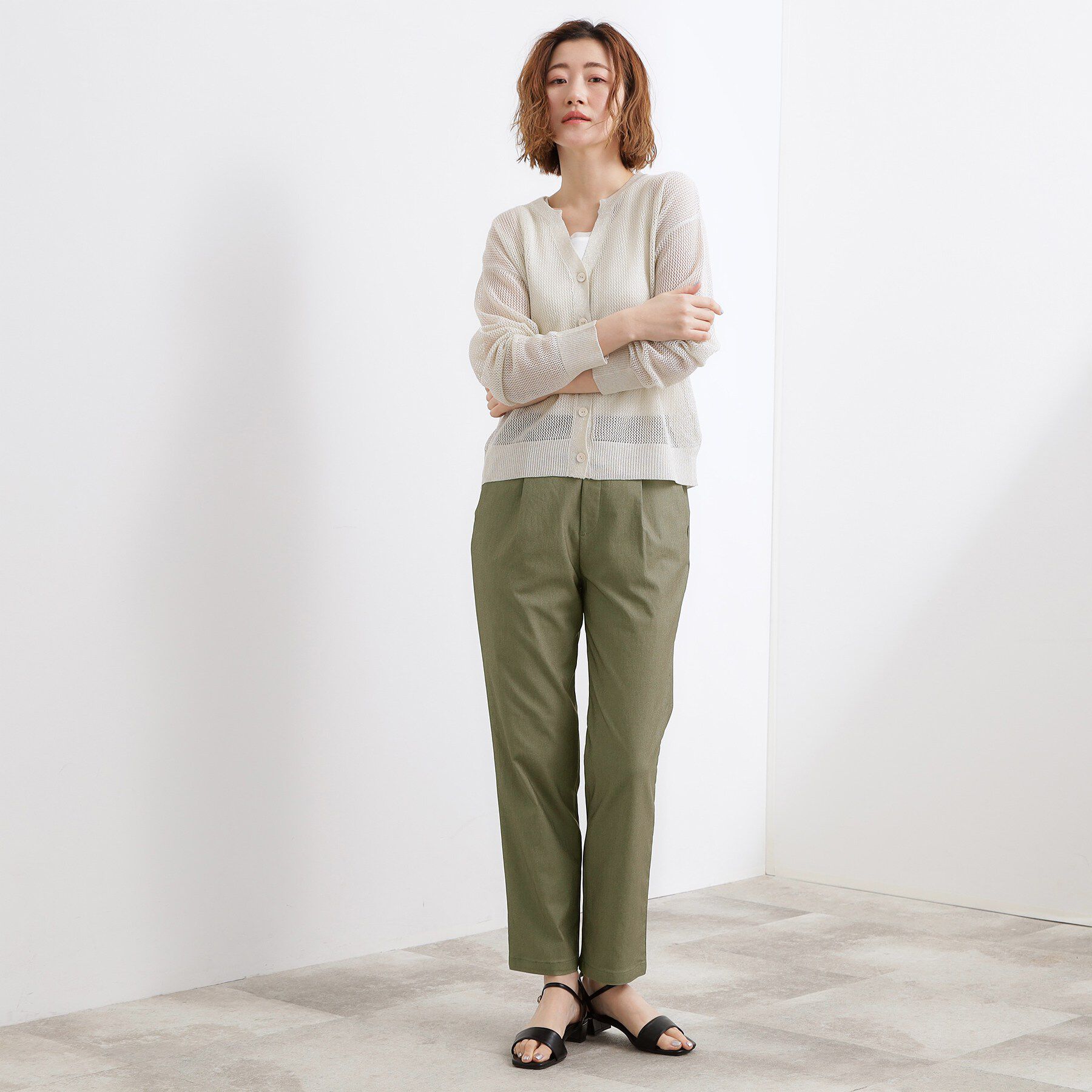 grove「【シリーズ累計13万枚/ひんやり・UV】すっきり見えが叶うサマーハイパーストレッチ テーパードパンツ」|その他|