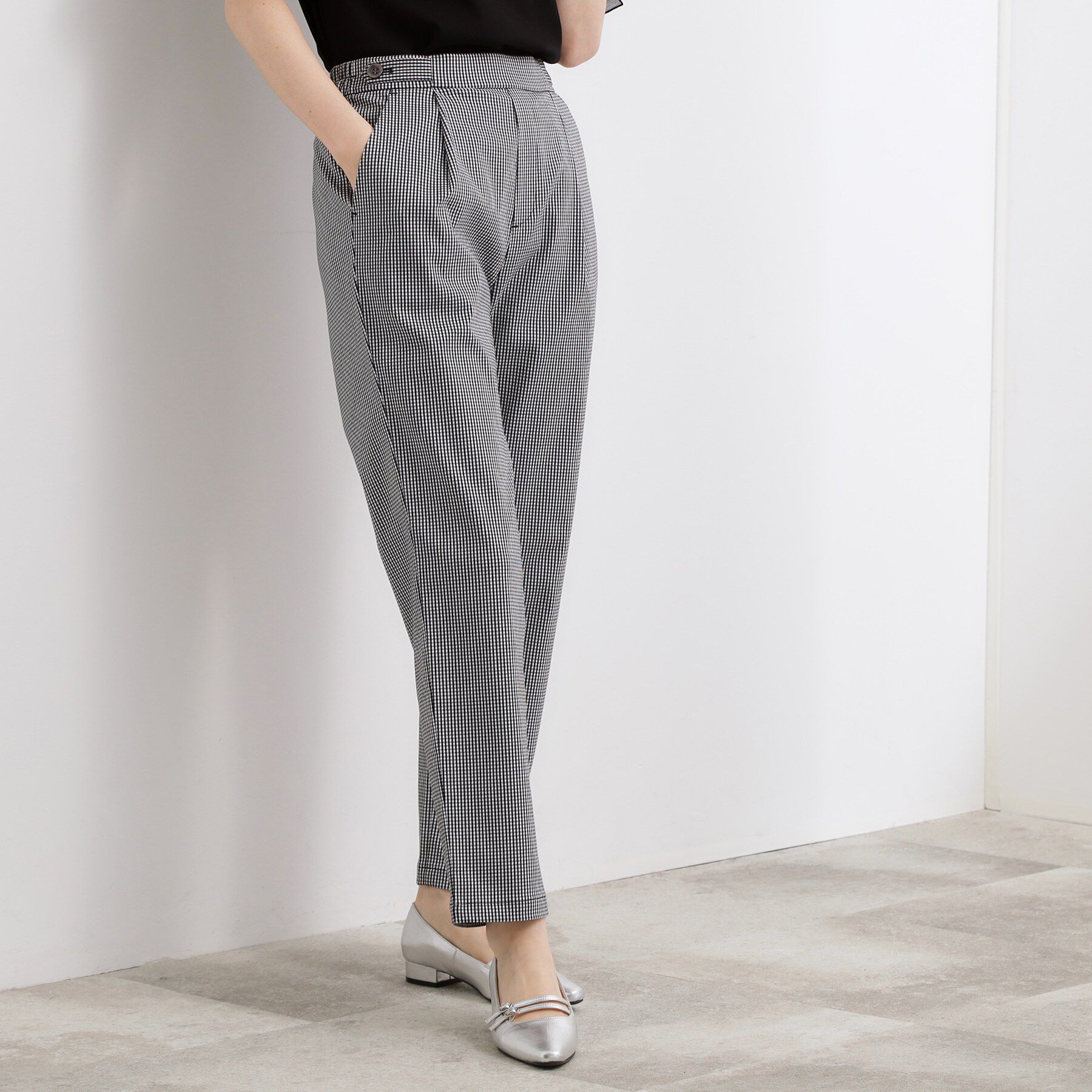grove「【シリーズ累計13万枚/ひんやり・UV】すっきり見えが叶うサマーハイパーストレッチ テーパードパンツ」|その他|ギンガムチェック(2