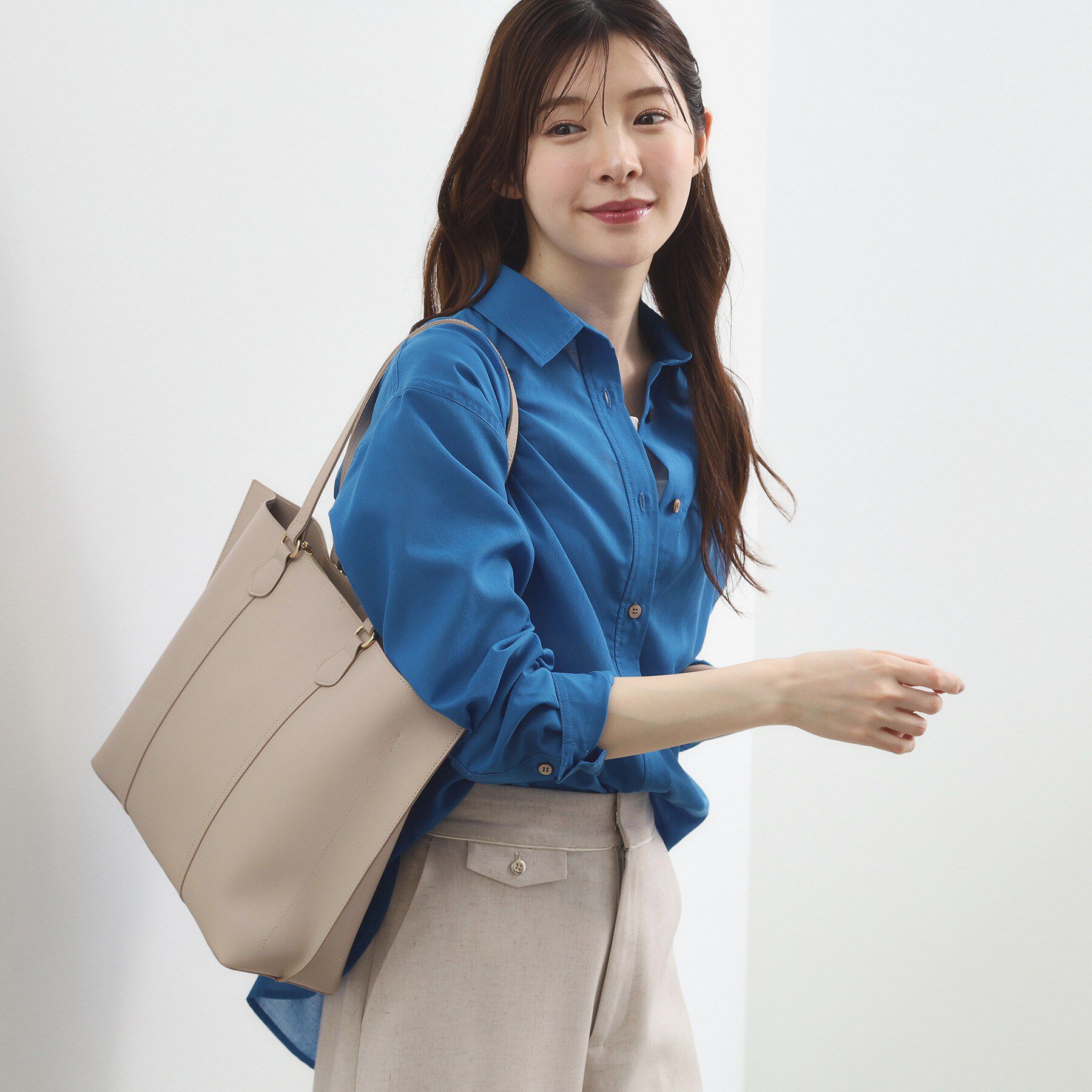 grove「ラインハンドルあおりA4トート」|トートバッグ|