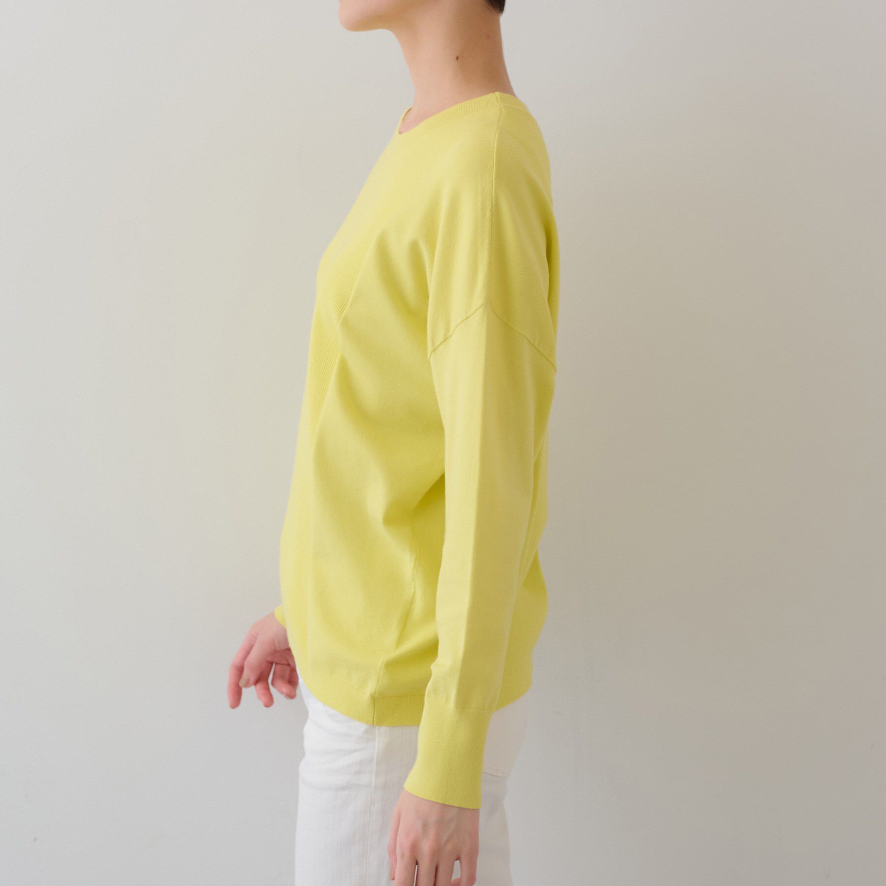 INDIVI「【洗える】アシメデザイン ドルマンスリーブニット」|ニット・セーター|