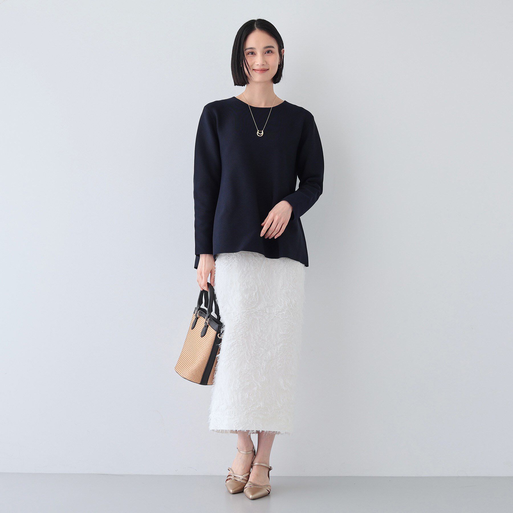 INDIVI「【洗える／軽量】美シルエット ペプラムニット」|ニット・セーター|