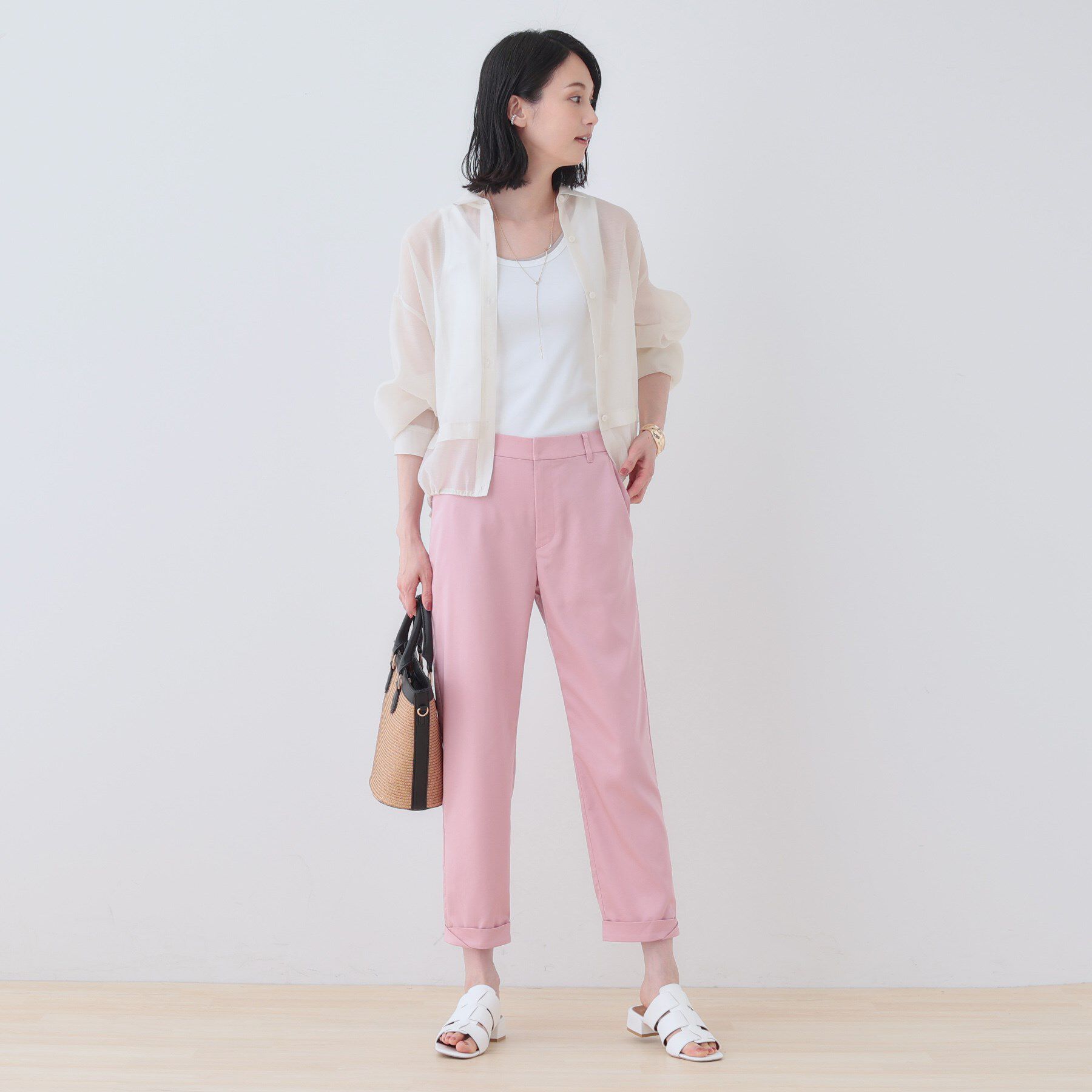 INDIVI「【洗える／高ストレッチ】クロップド丈サテンテーパードパンツ」|その他|