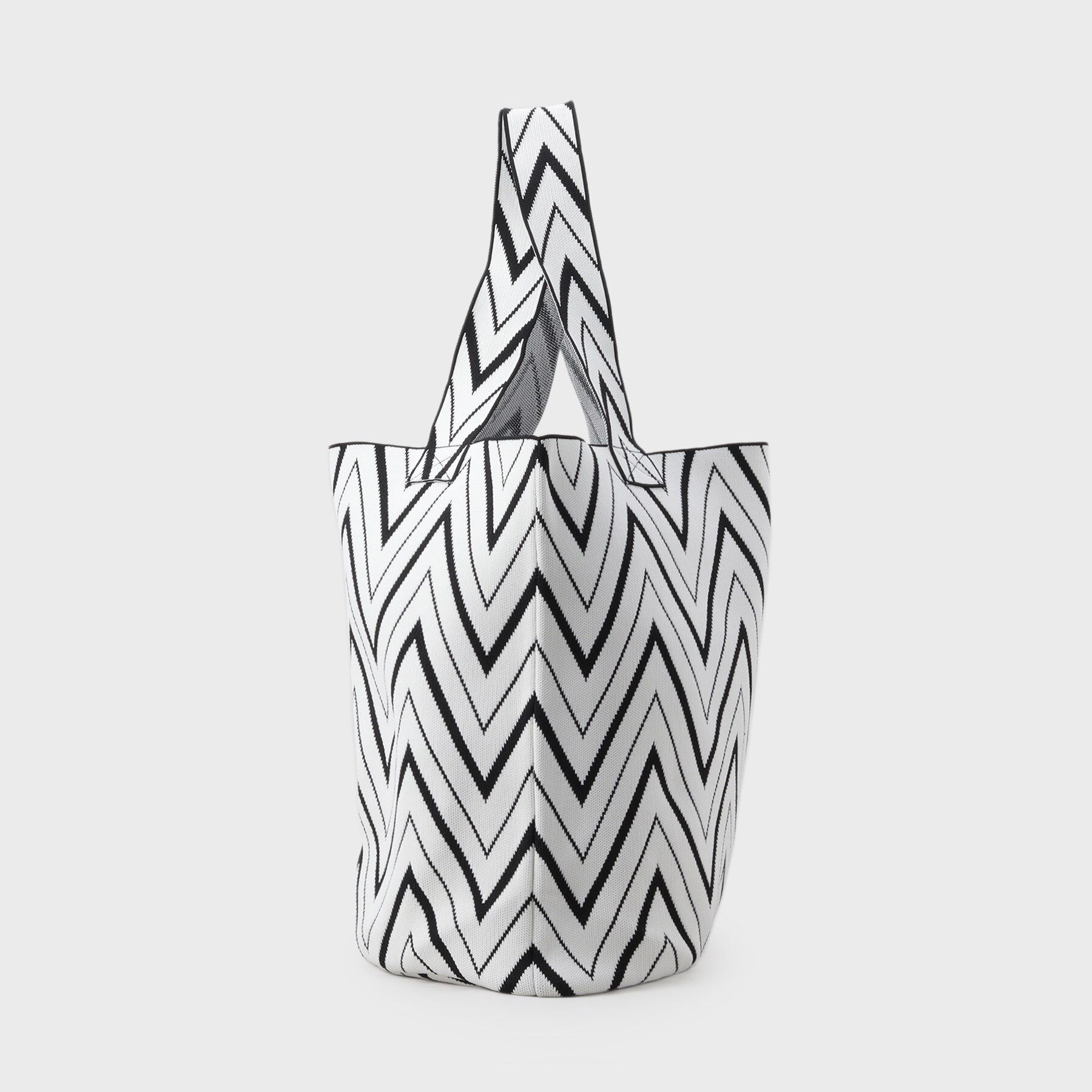 INDIVI「【選べる柄／WEB限定カラー】ビッグニットバッグ」|トートバッグ|