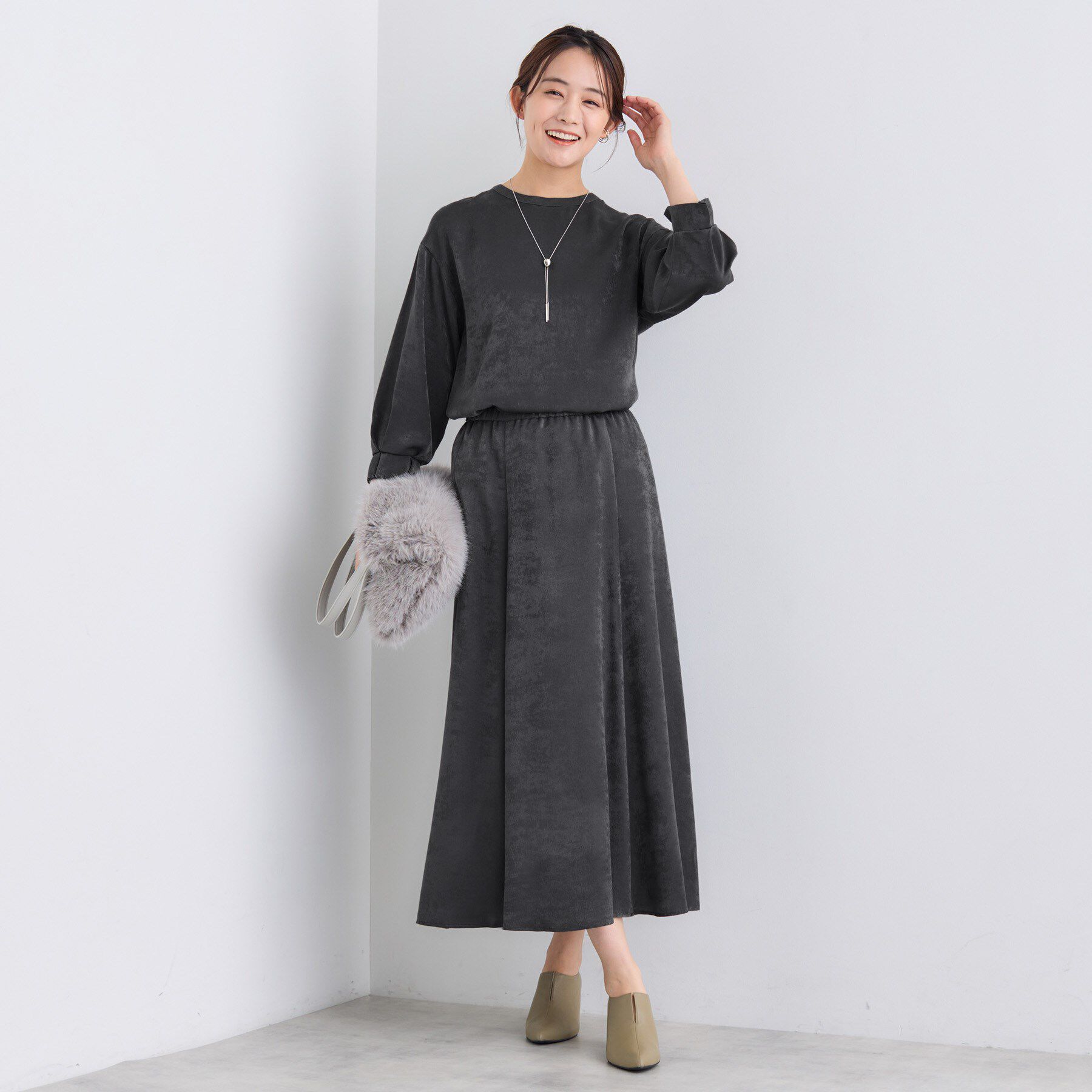 INDIVI「【UVケア／セットアップ可能】スエード調サテンスカート」|スカート|