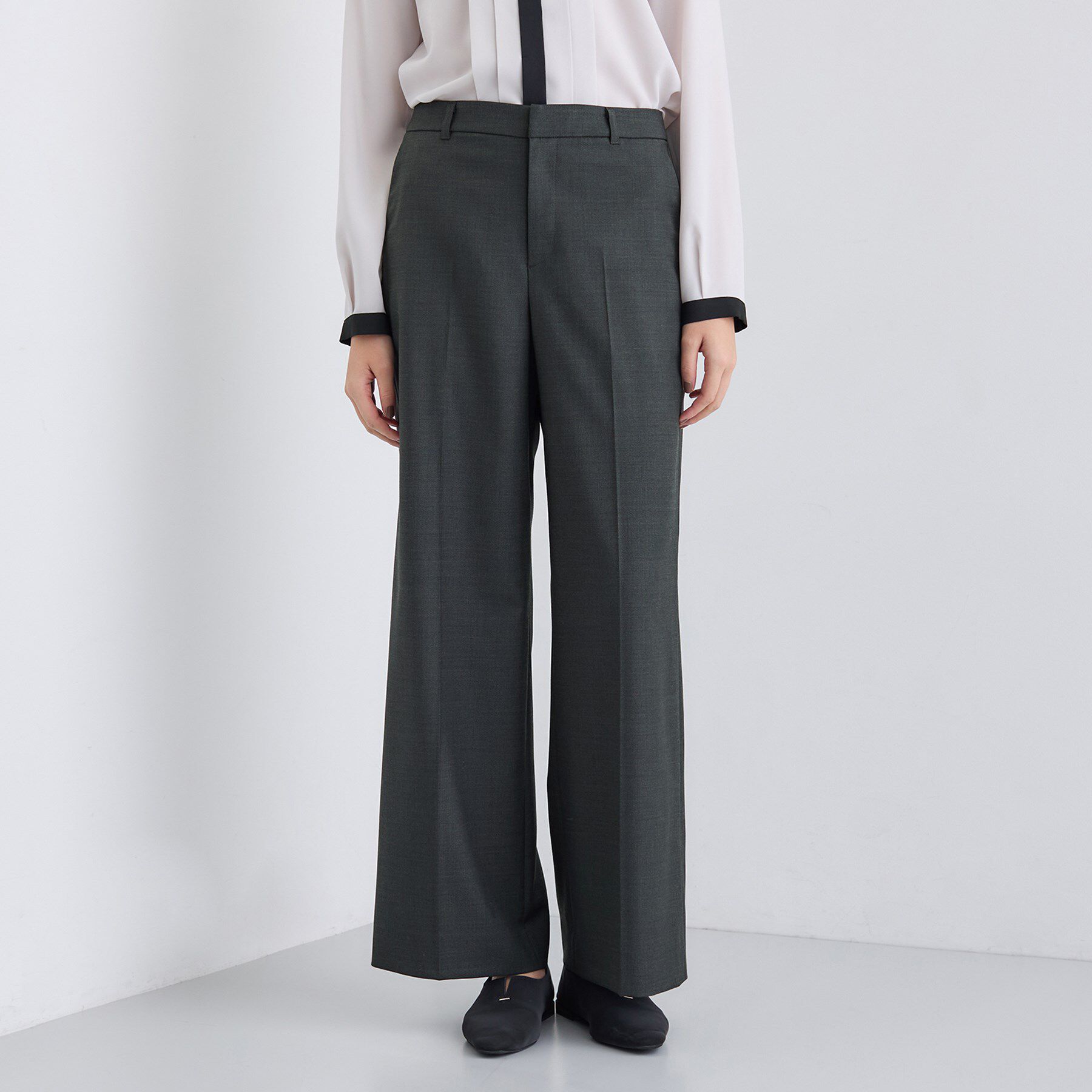 INDIVI「【日本製／スーツ／通勤】シルクウールストレッチ ワイドパンツ」|スーツ|