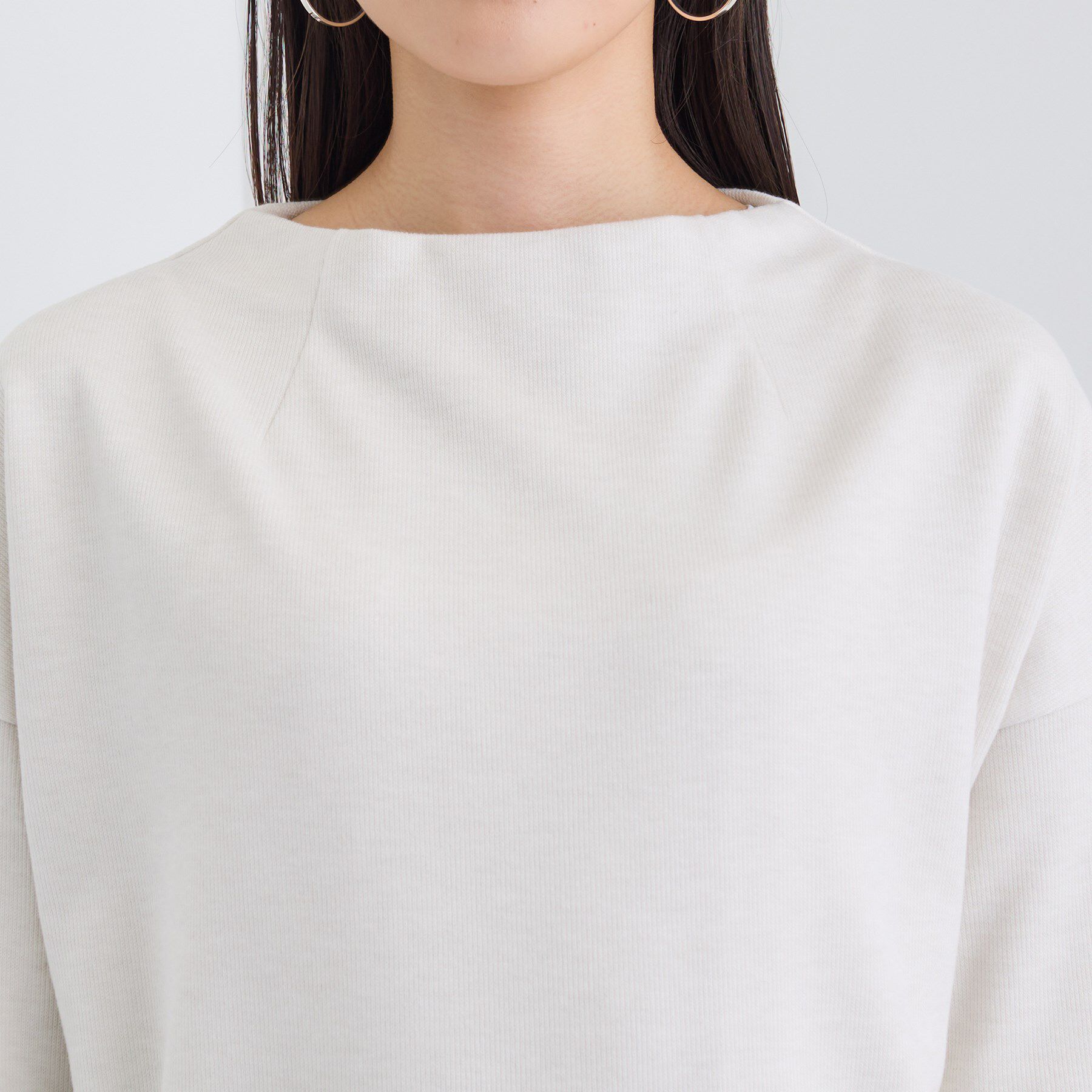 INDIVI「【SETUP可能／洗える／UVケア】ライトジャージ ボトルネックトップス」|Tシャツ・カットソー|