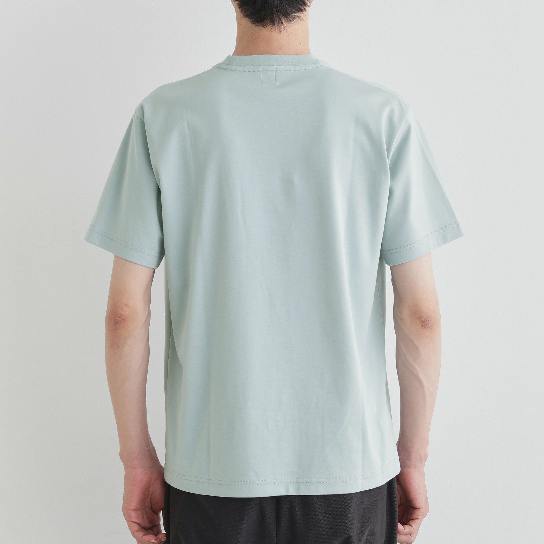 TAKEO KIKUCHI「【COOL CITY WEAR】ワンポイント刺しゅう ポケットTシャツ /接触冷感」|Tシャツ・カットソー|