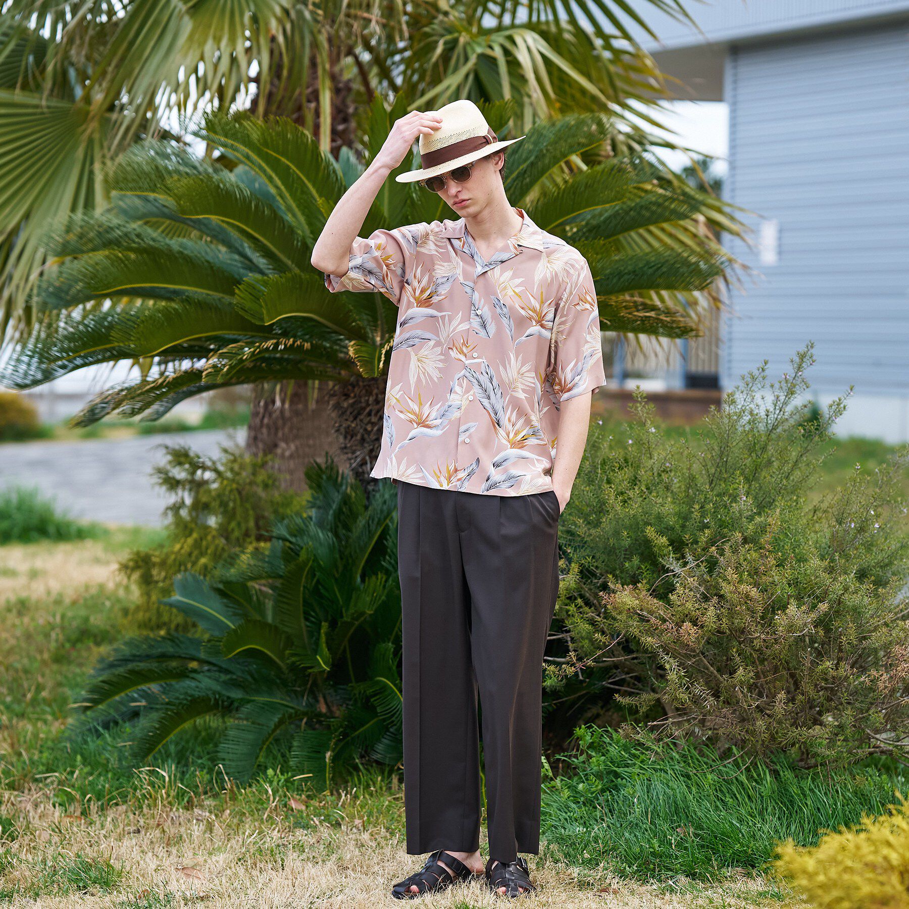 TAKEO KIKUCHI「【BOWLER HAT LABEL】トロピカルフローラル レーヨンシャツ」|シャツ・ブラウス|