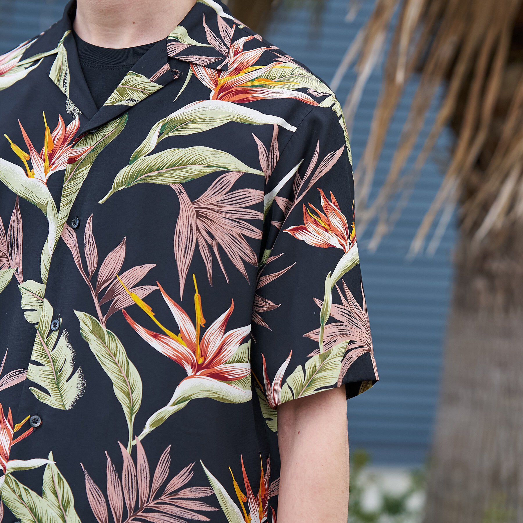 TAKEO KIKUCHI「【BOWLER HAT LABEL】トロピカルフローラル レーヨンシャツ」|シャツ・ブラウス|