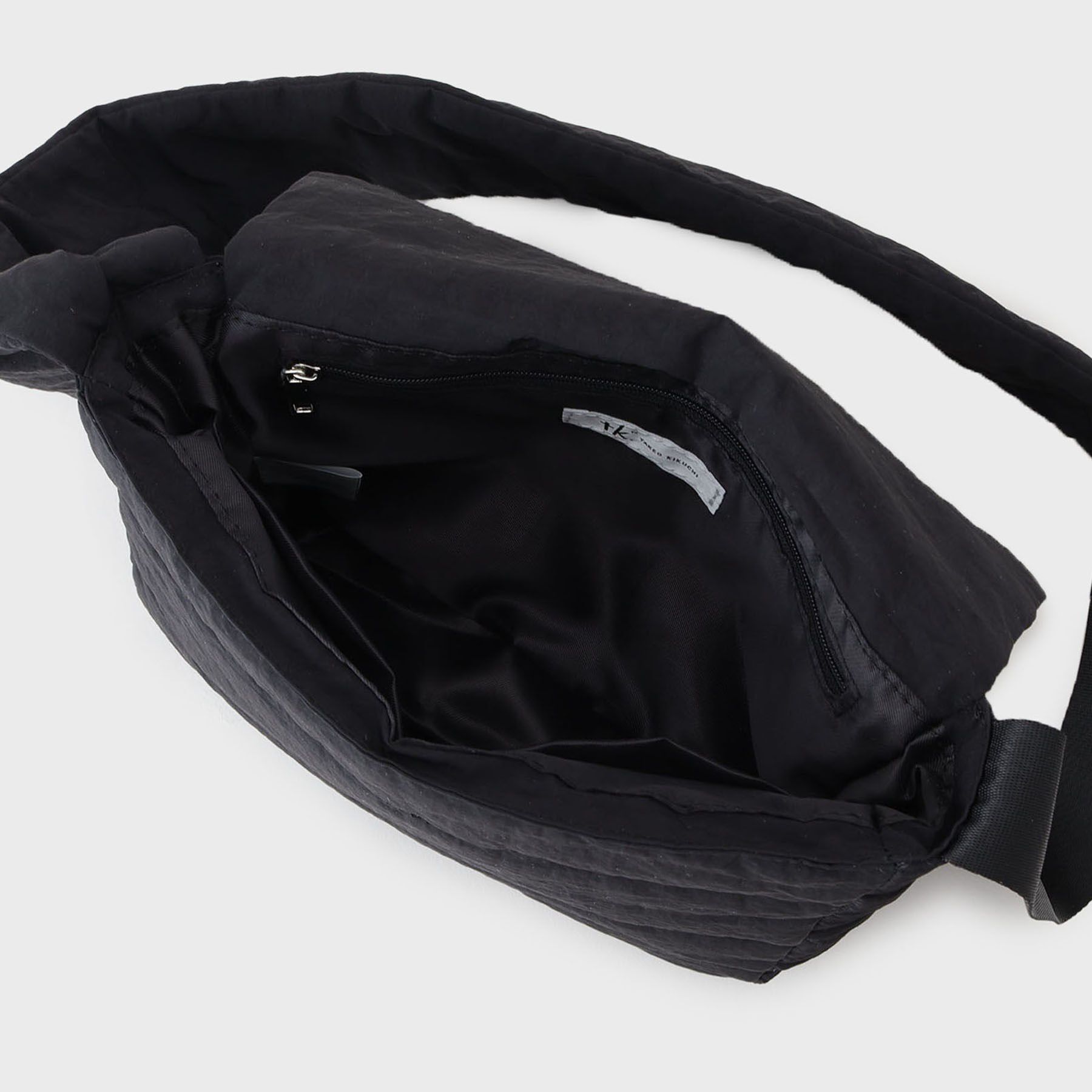 tk.TAKEO KIKUCHI「【パフィーシリーズ】フラップショルダーバッグ」|ショルダー・メッセンジャー|