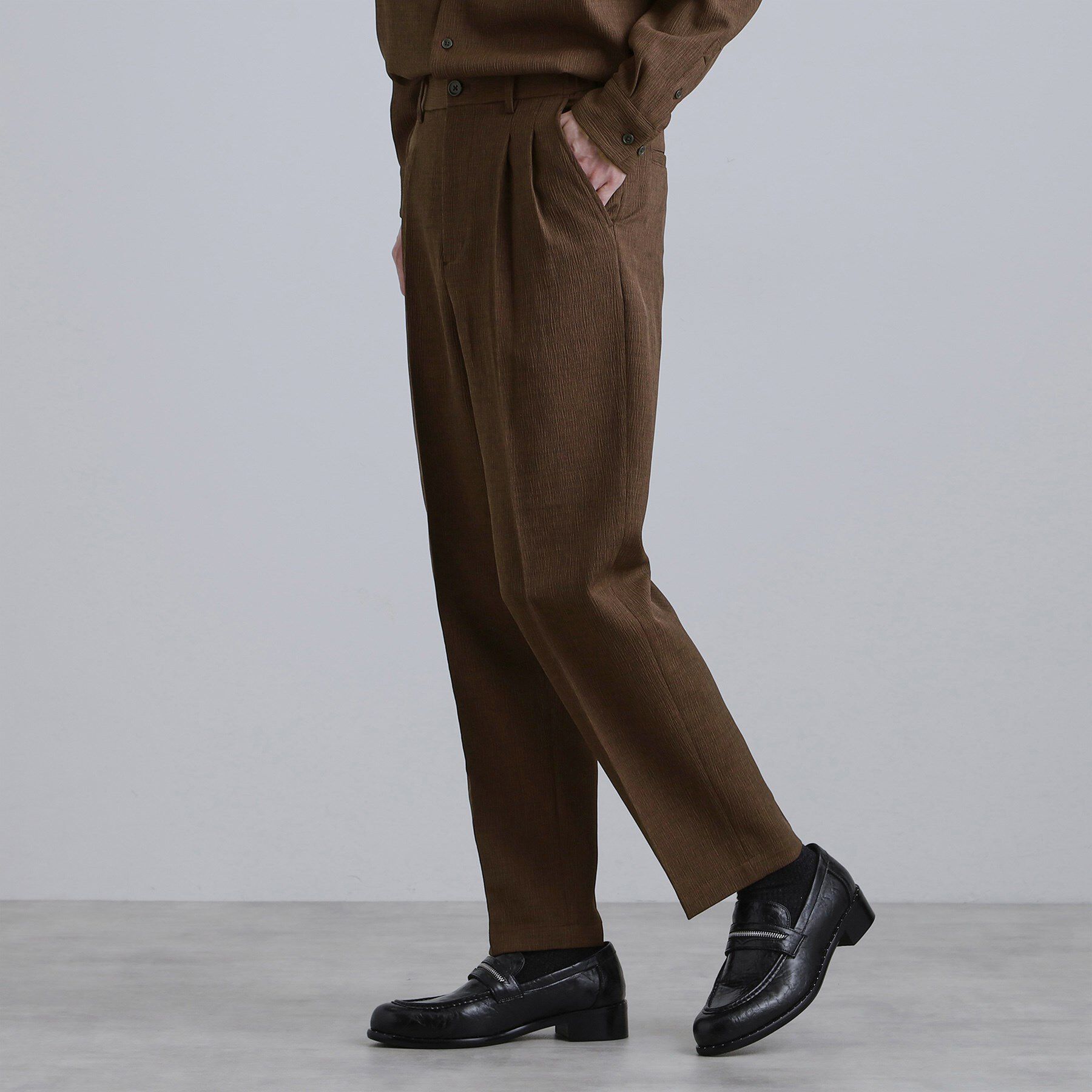 tk.TAKEO KIKUCHI「【セットアップ対応】テッククレープルーズテーパードパンツ」|その他|