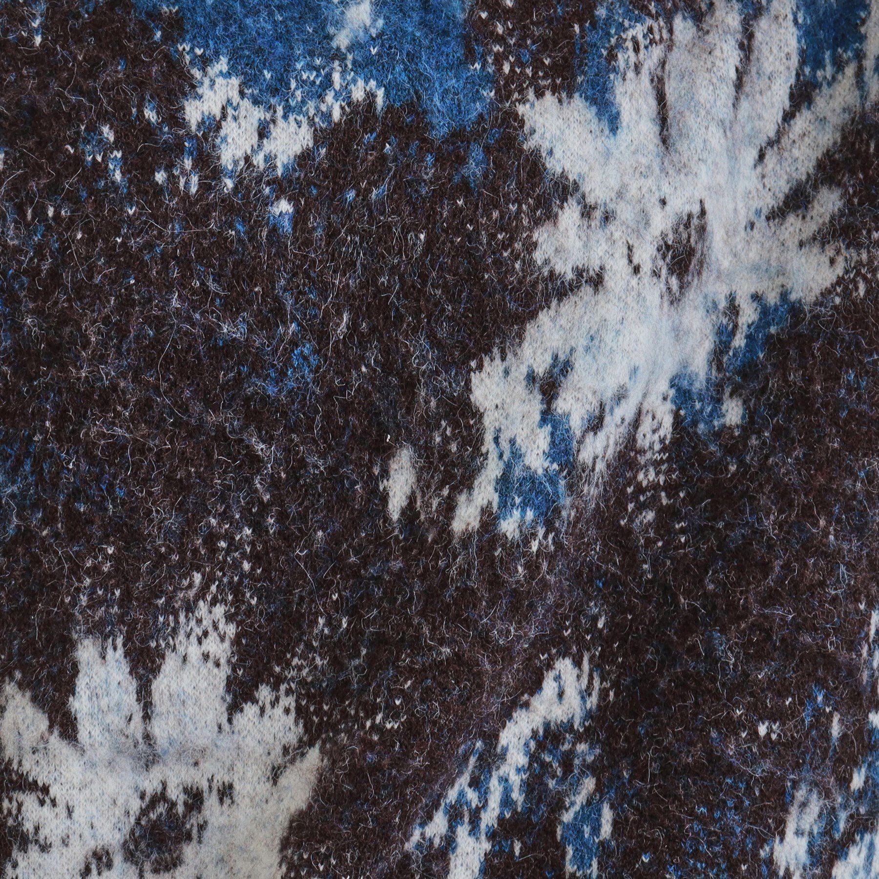 tk.TAKEO KIKUCHI「アブストフラワーシャギーニットプルオーバー」|ニット・セーター|