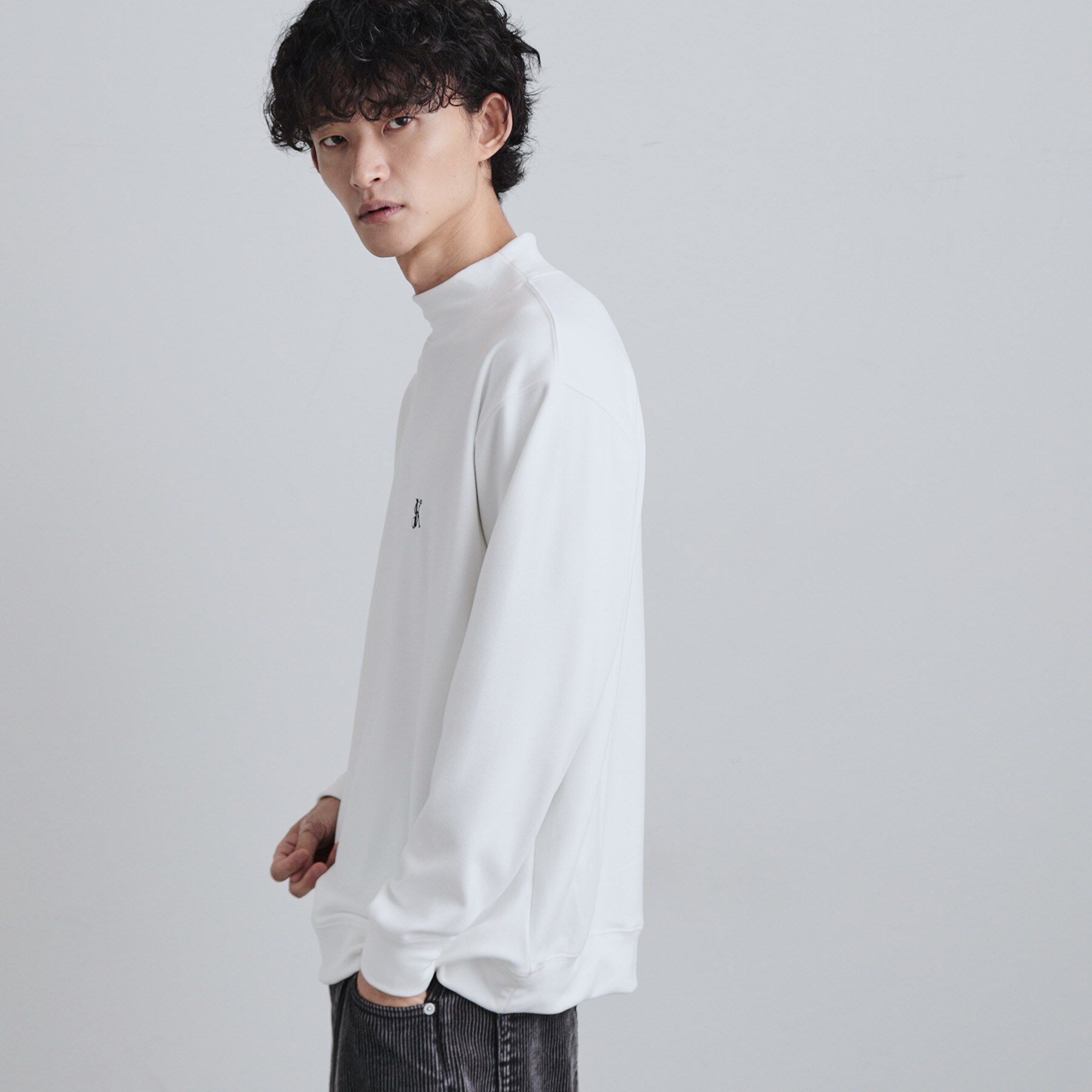 tk.TAKEO KIKUCHI「モイスチャースムースモックネックカットソー」|Tシャツ・カットソー|