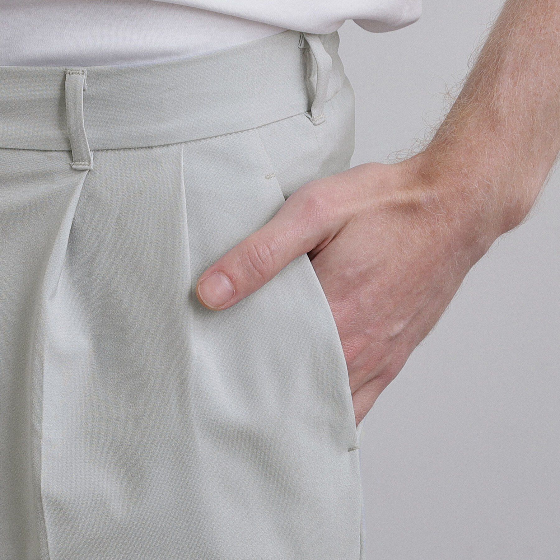 tk.TAKEO KIKUCHI「COOLMAX（R）テーパードスラックス」|その他|