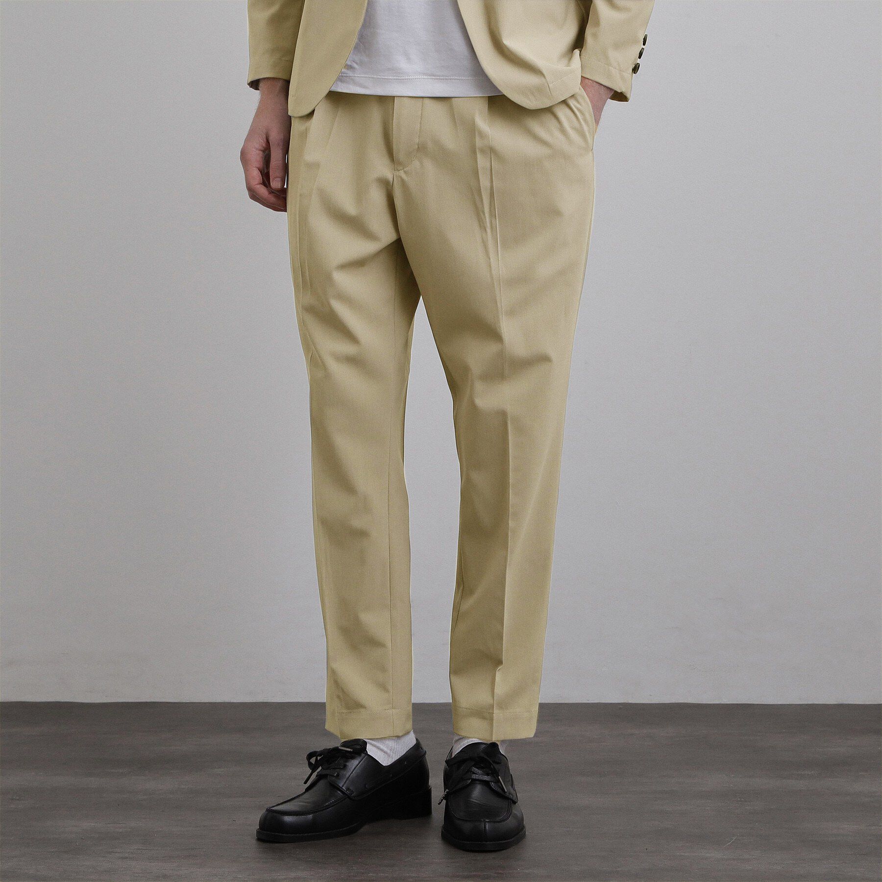 tk.TAKEO KIKUCHI「COOLMAX（R）テーパードスラックス」|その他|