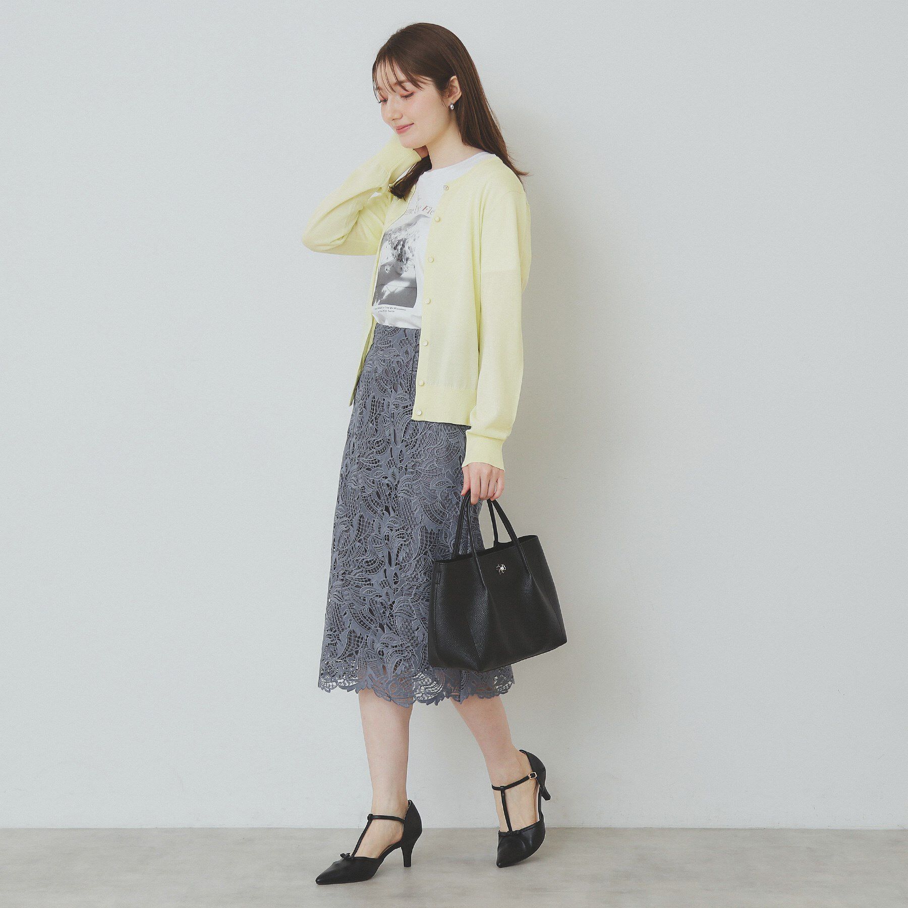 index「《7色展開/XS-LLサイズ》ビジューボタンニットカーディガン【洗濯機洗い可/抗ピル/接触冷感】」|カーディガン|