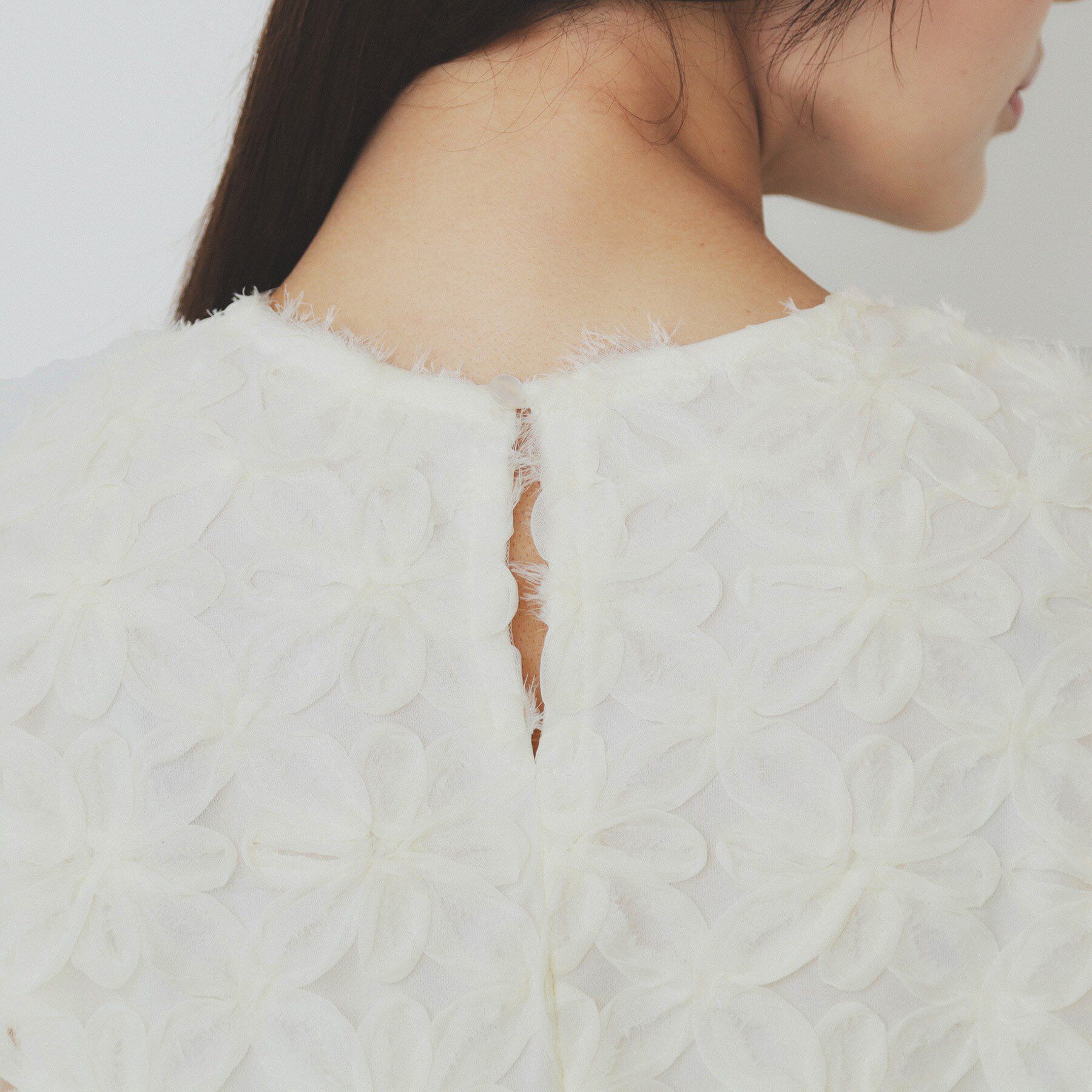 index「フラワーチュール刺繍ペプラムブラウス【洗える】」|シャツ・ブラウス|