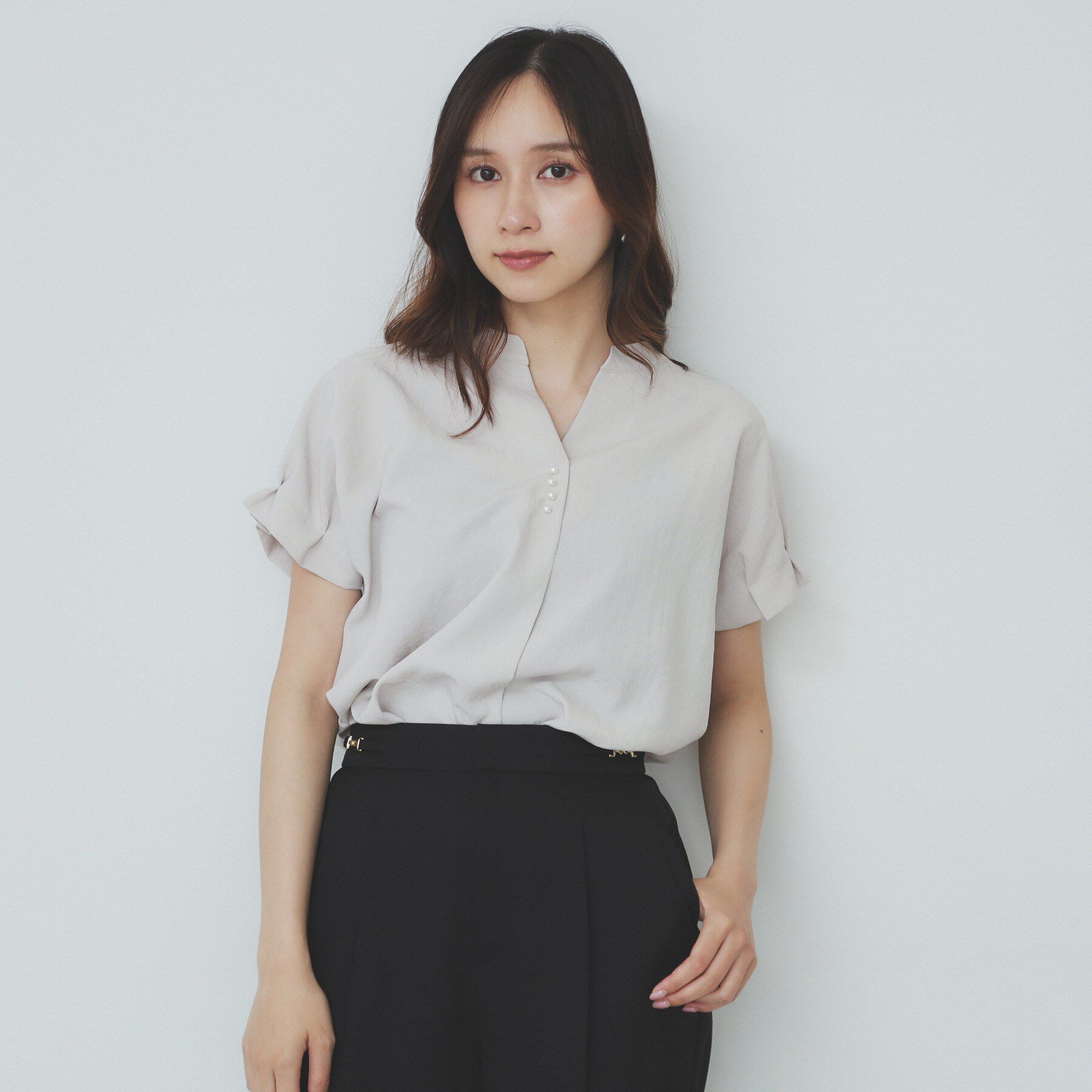 index「《7色展開/XS-LLサイズ》タックスリーブスキッパーブラウス【洗濯機洗い可/吸水速乾/抗ピル/防シ」|シャツ・ブラウス|