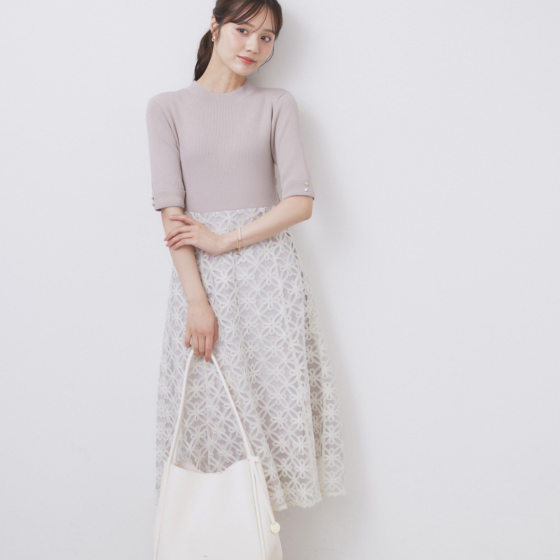 index「フラワーレースドッキングワンピース【洗える/抗ピル】」|ワンピース|