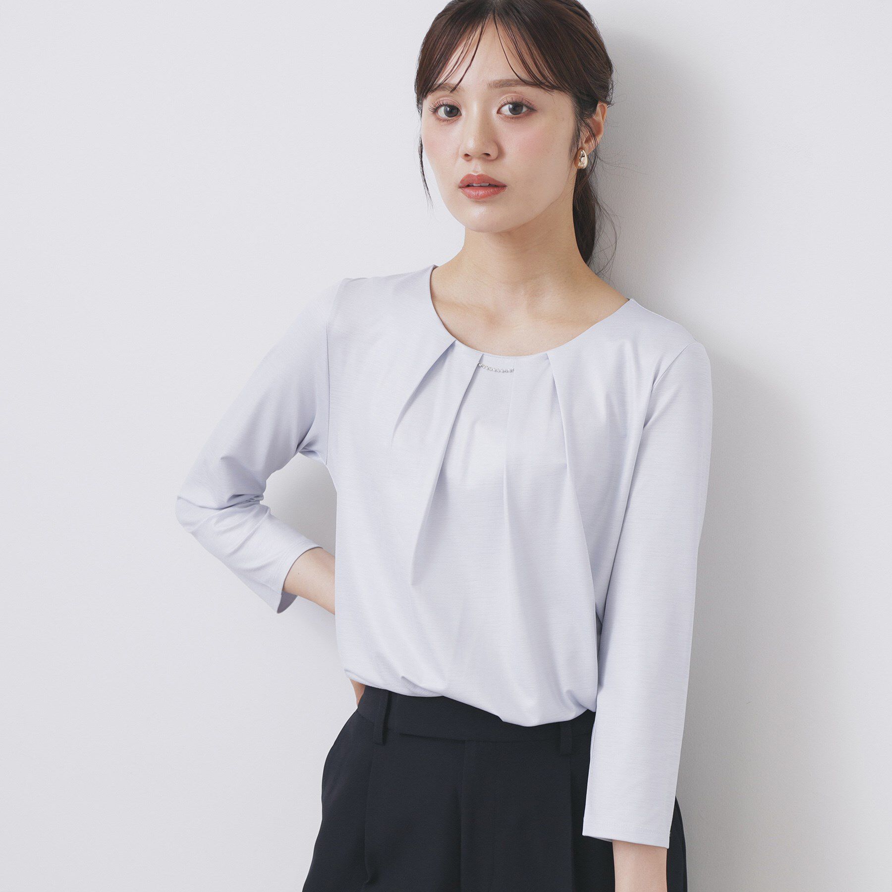 index「《S-3Lサイズ》タックビジュートップス【洗濯機洗い可】」|Tシャツ・カットソー|サックスブルー(09