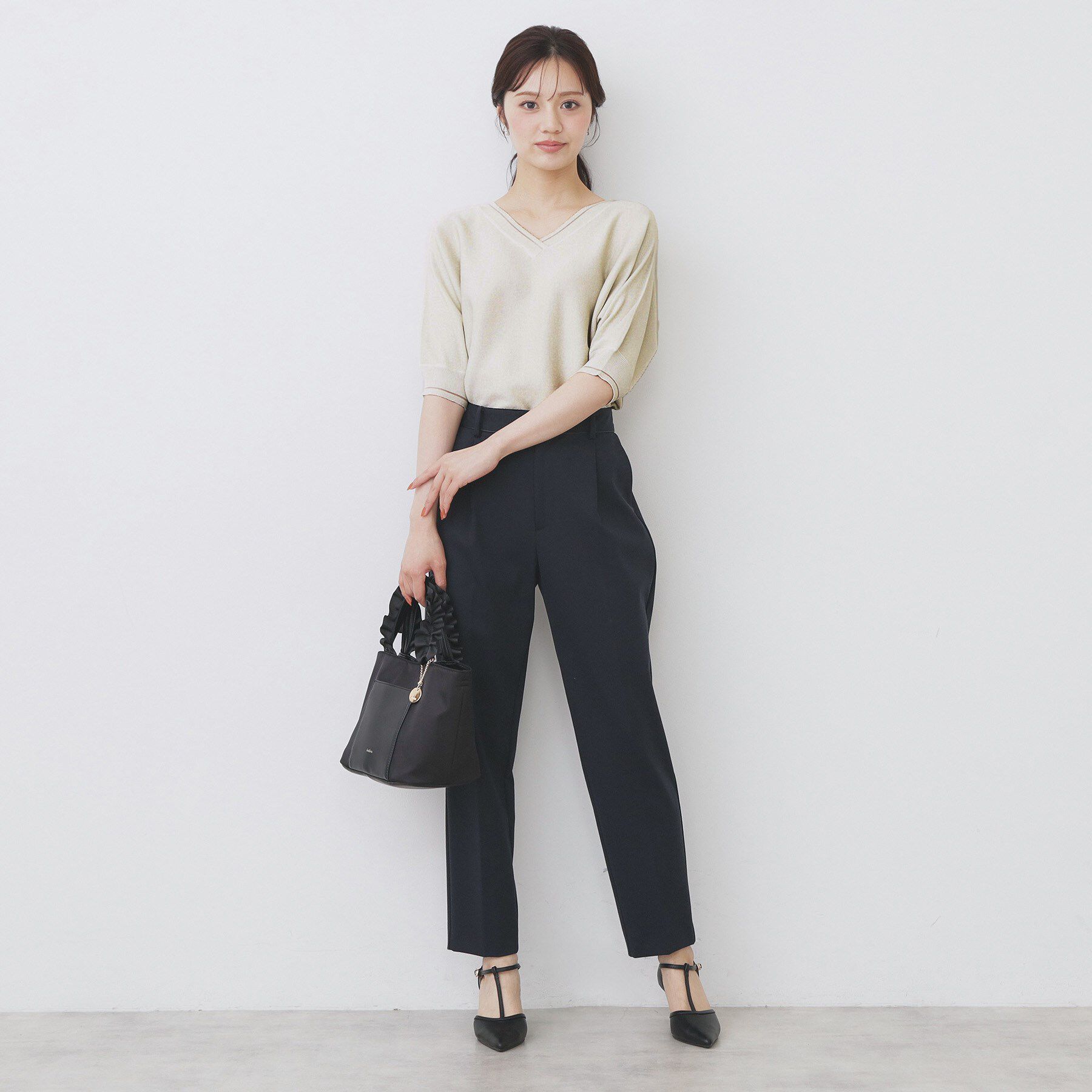 index「《5色展開》前後2WAY ドルマンスリーブニット【UVケア/抗ピル/洗濯機洗い可】」|ニット・セーター|