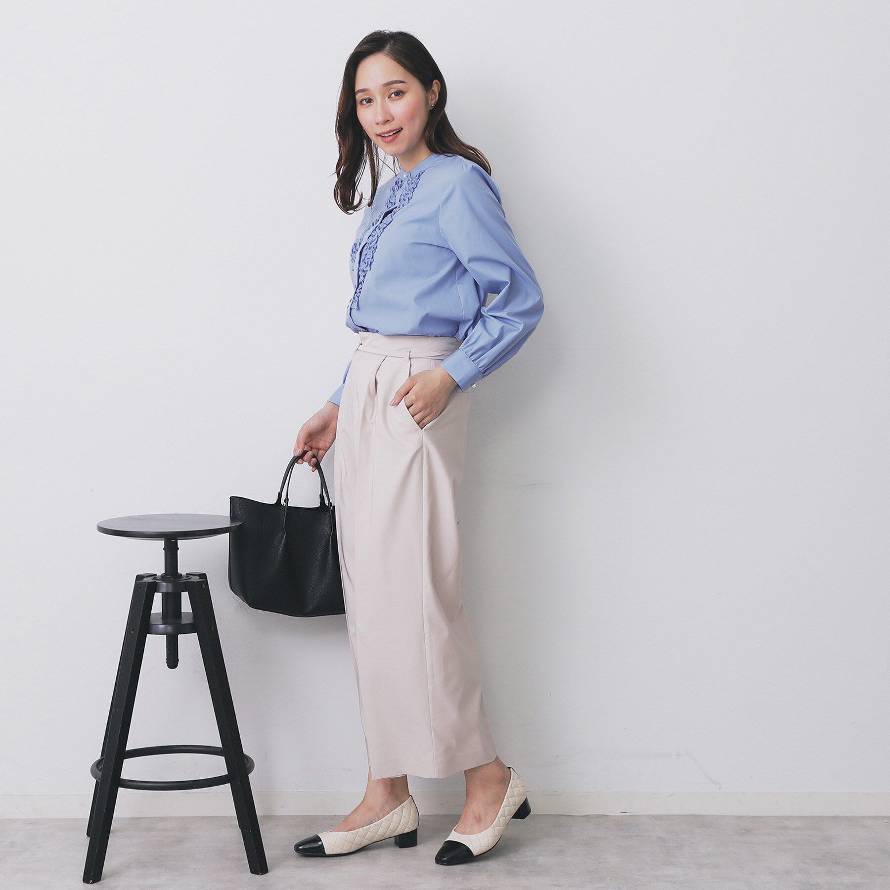 index「バンドカラーフリルブラウス【洗濯機OK/イージーアイロン/防シワ】」|シャツ・ブラウス|