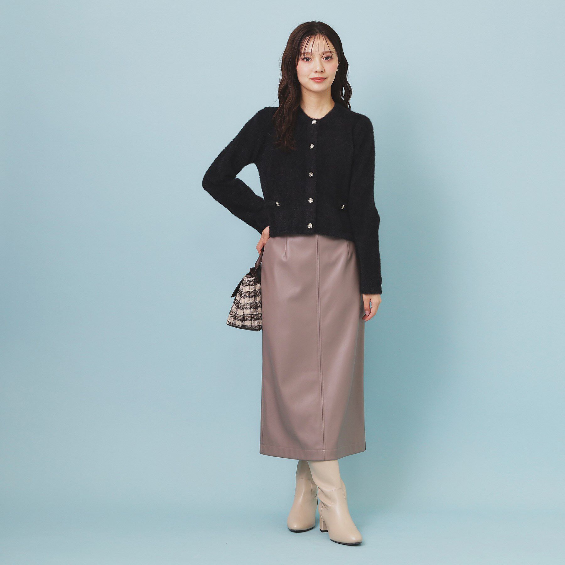 index「フェザーヤーンフラワーボタンカーディガン【洗濯機OK】」|カーディガン|