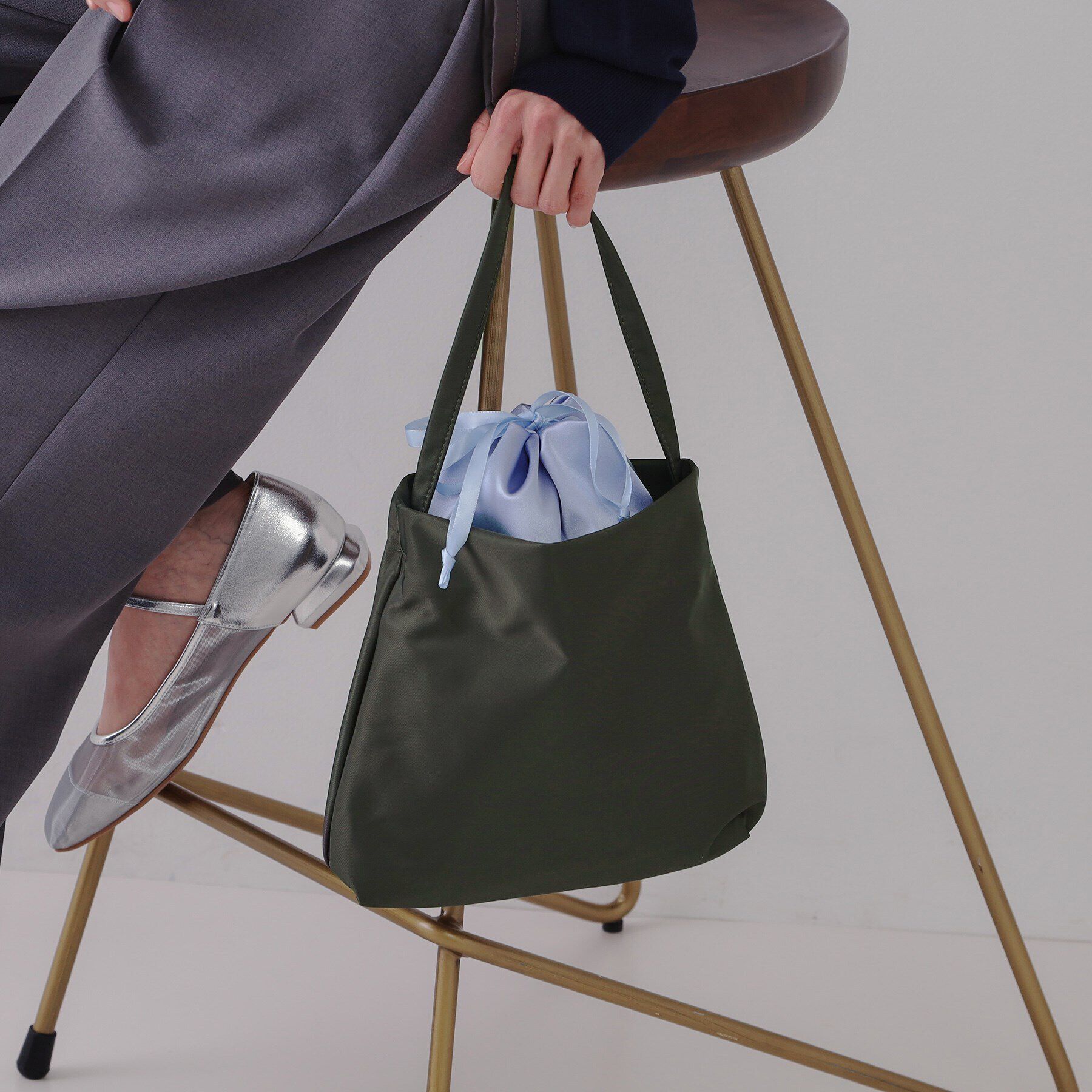 OPAQUE.CLIP「サテンコンビ巾着ワンショルダーバッグ」|ショルダー・メッセンジャー|