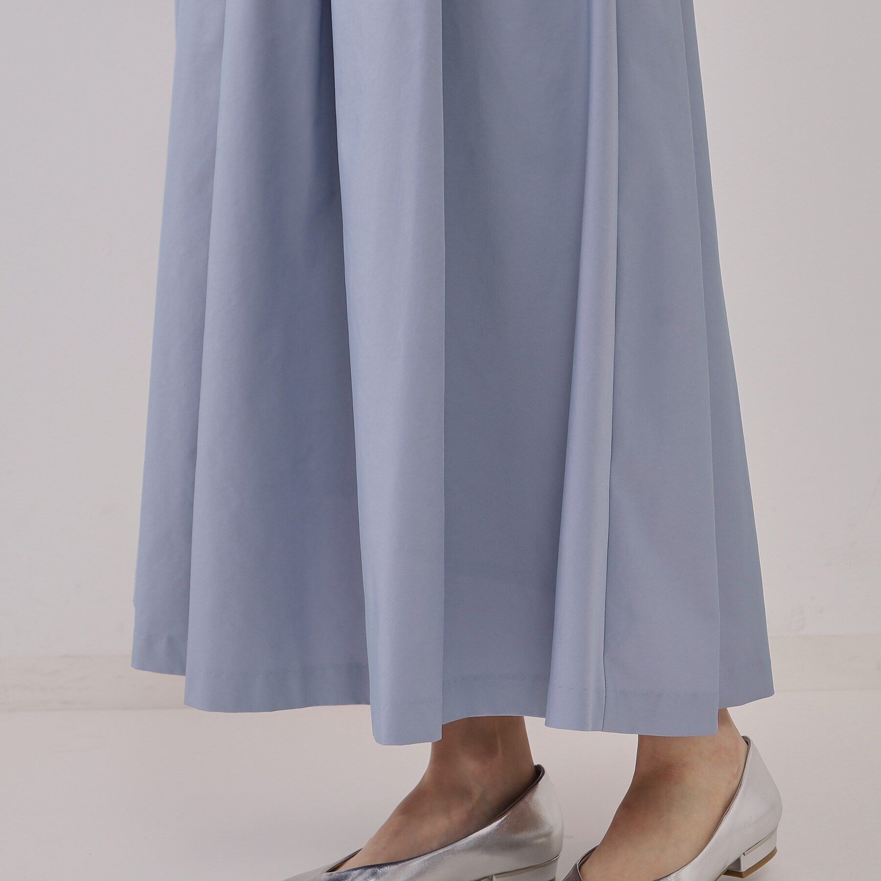 OPAQUE.CLIP「シャンブレータックフレアスカート【洗濯機洗い可】」|スカート|