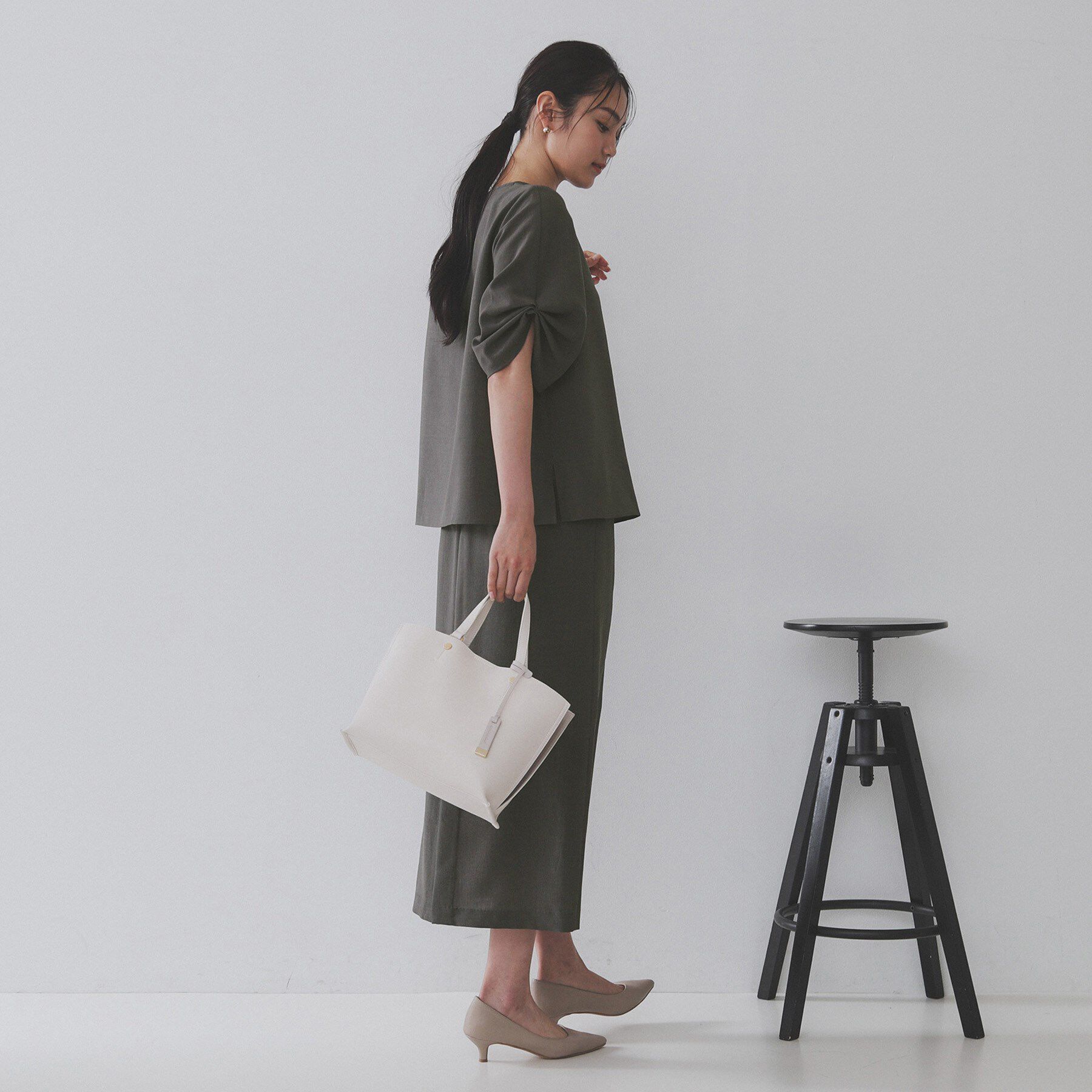 OPAQUE.CLIP「リネンライクタックスリーブブラウス【洗濯機洗い可/吸水速乾/接触冷感】」|シャツ・ブラウス|