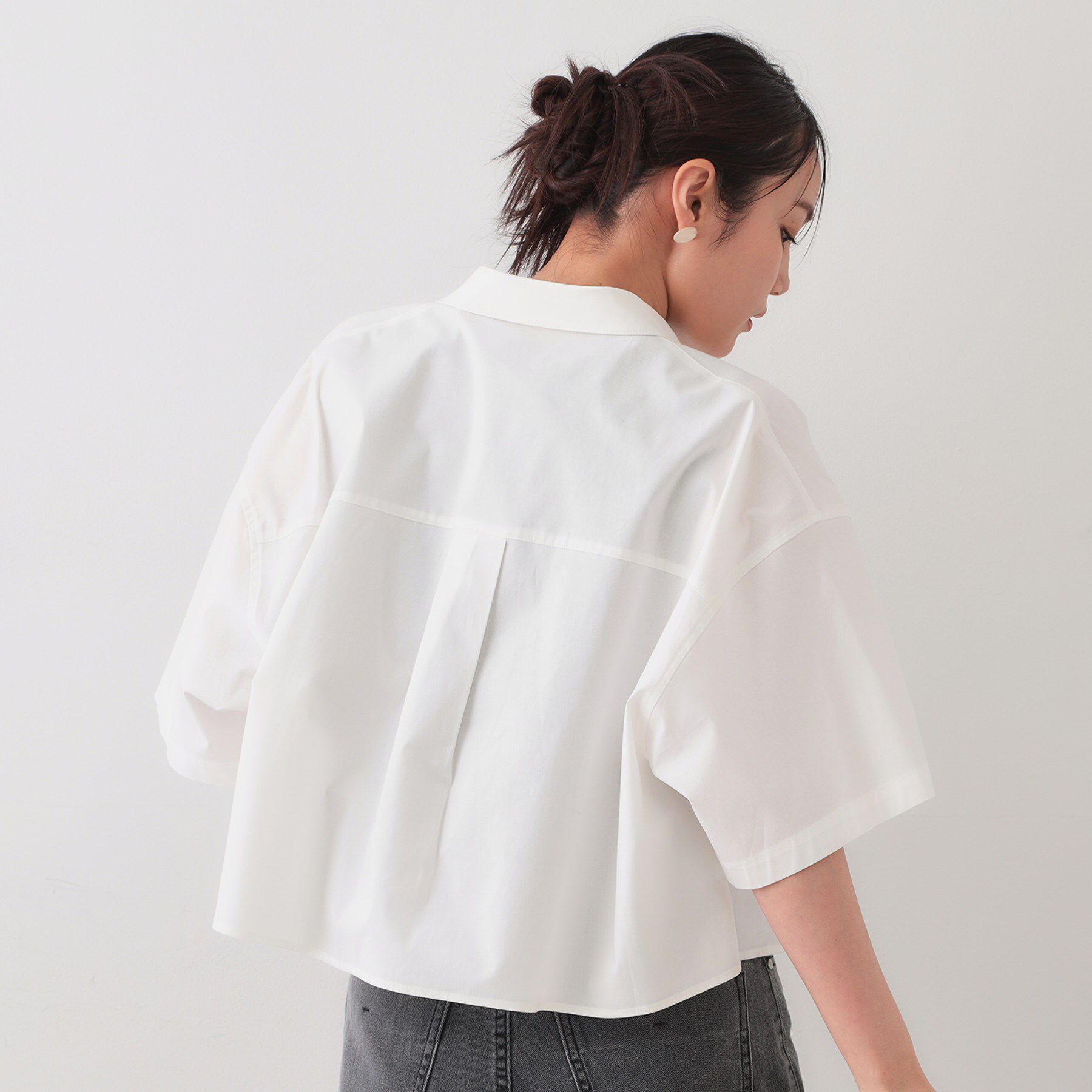 OPAQUE.CLIP「クロップドハーフスリーブシャツ【洗濯機洗い可】」|シャツ・ブラウス|