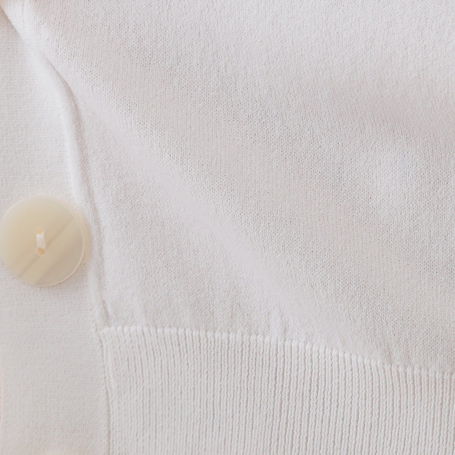 OPAQUE.CLIP「UV Vネックニットカーディガン【接触冷感/洗濯機洗い可/抗ピル】」|カーディガン|