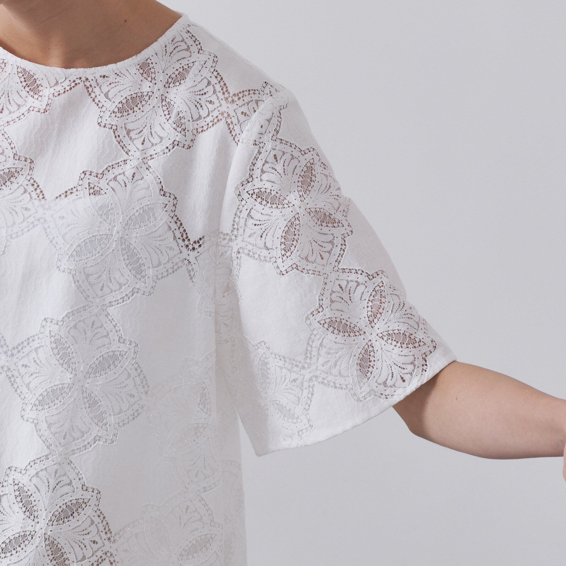 OPAQUE.CLIP「レースフレアブラウス【洗濯機洗い可】」|シャツ・ブラウス|