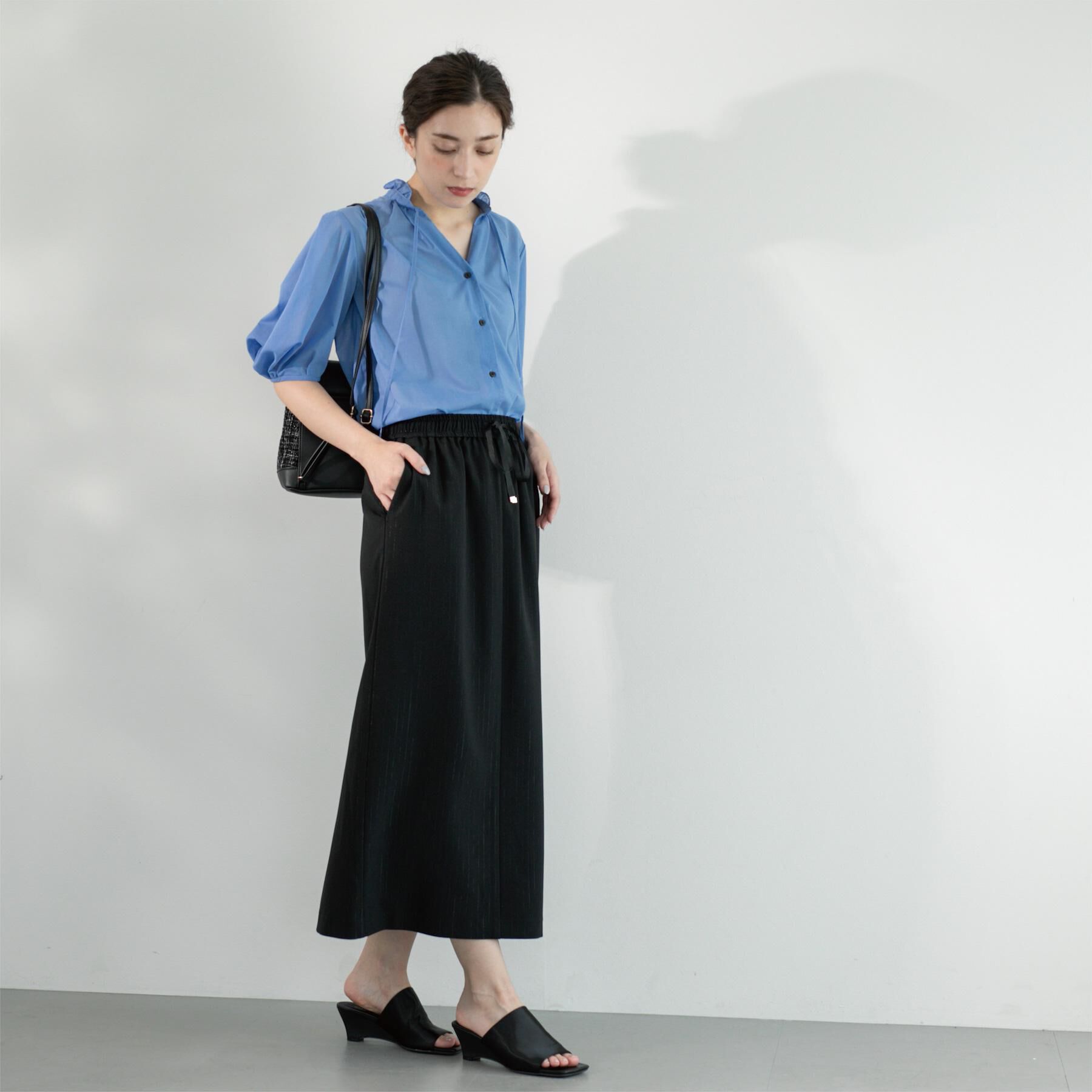 OPAQUE.CLIP「ラメストライプイージーナロースカート/セットアップ可【洗濯機洗い可/防シワ/吸水速乾】」|スカート|