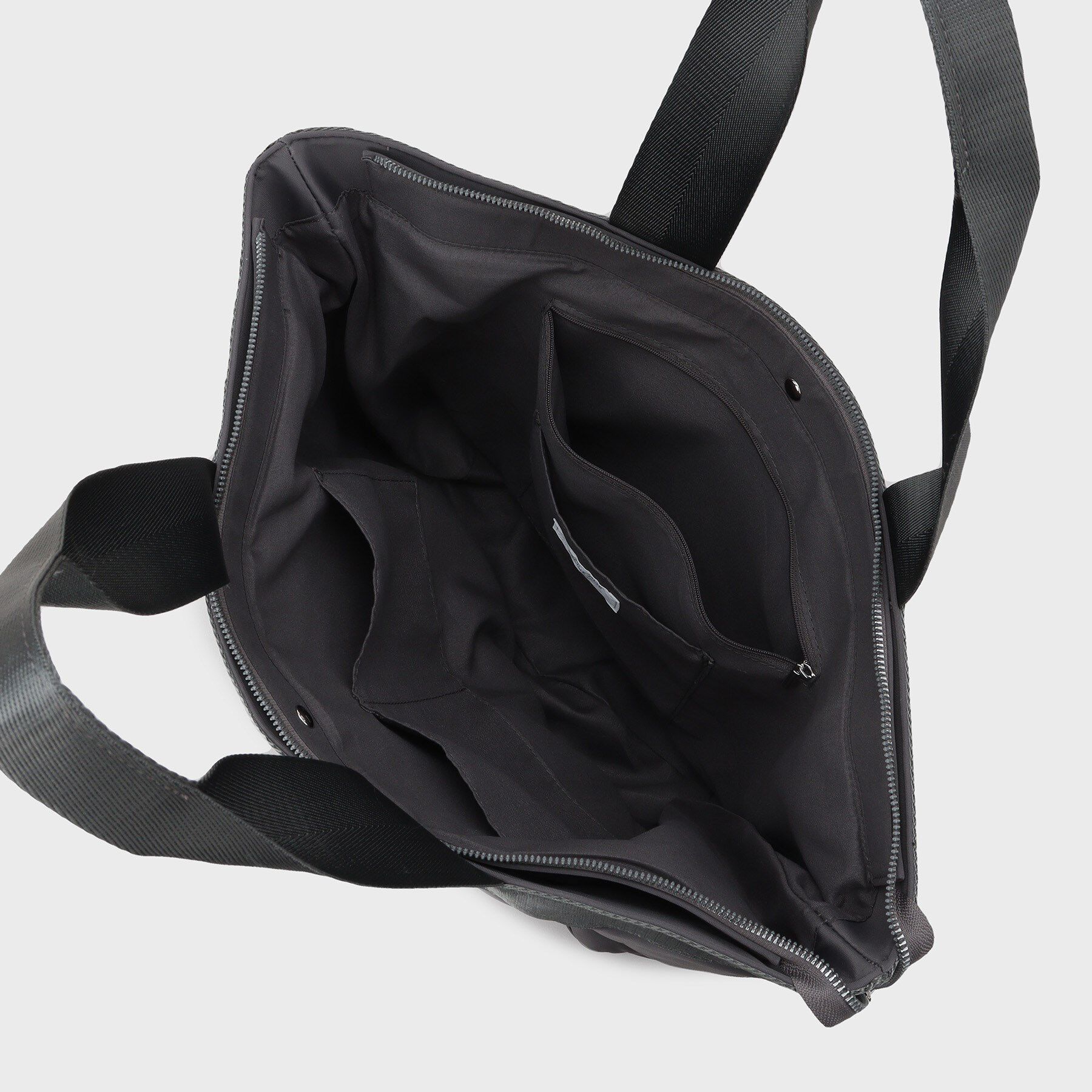 OPAQUE.CLIP「【軽量／A4サイズ対応】トライアングルビッグトートバッグ」|トートバッグ|