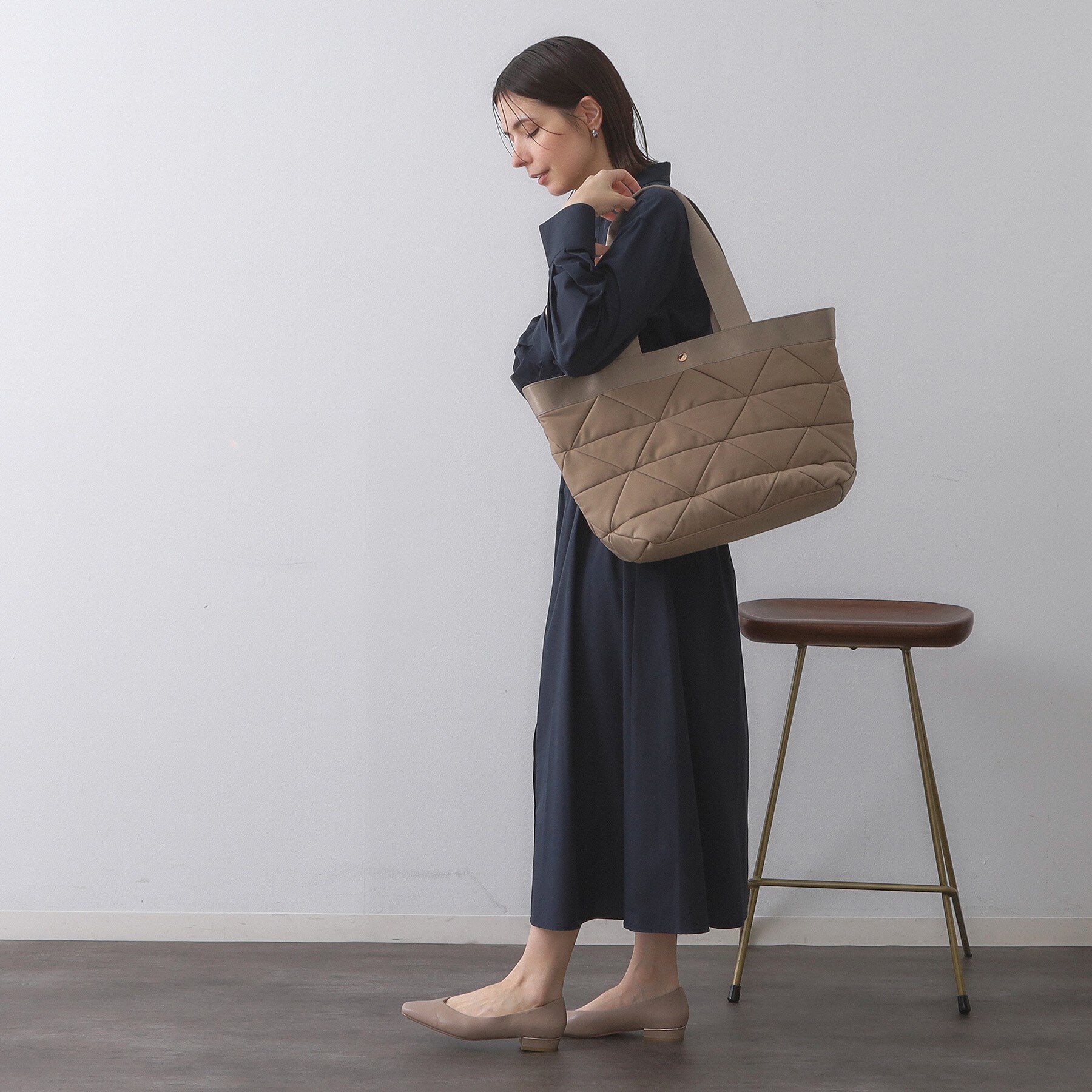 OPAQUE.CLIP「【軽量／A4サイズ対応】トライアングルビッグトートバッグ」|トートバッグ|