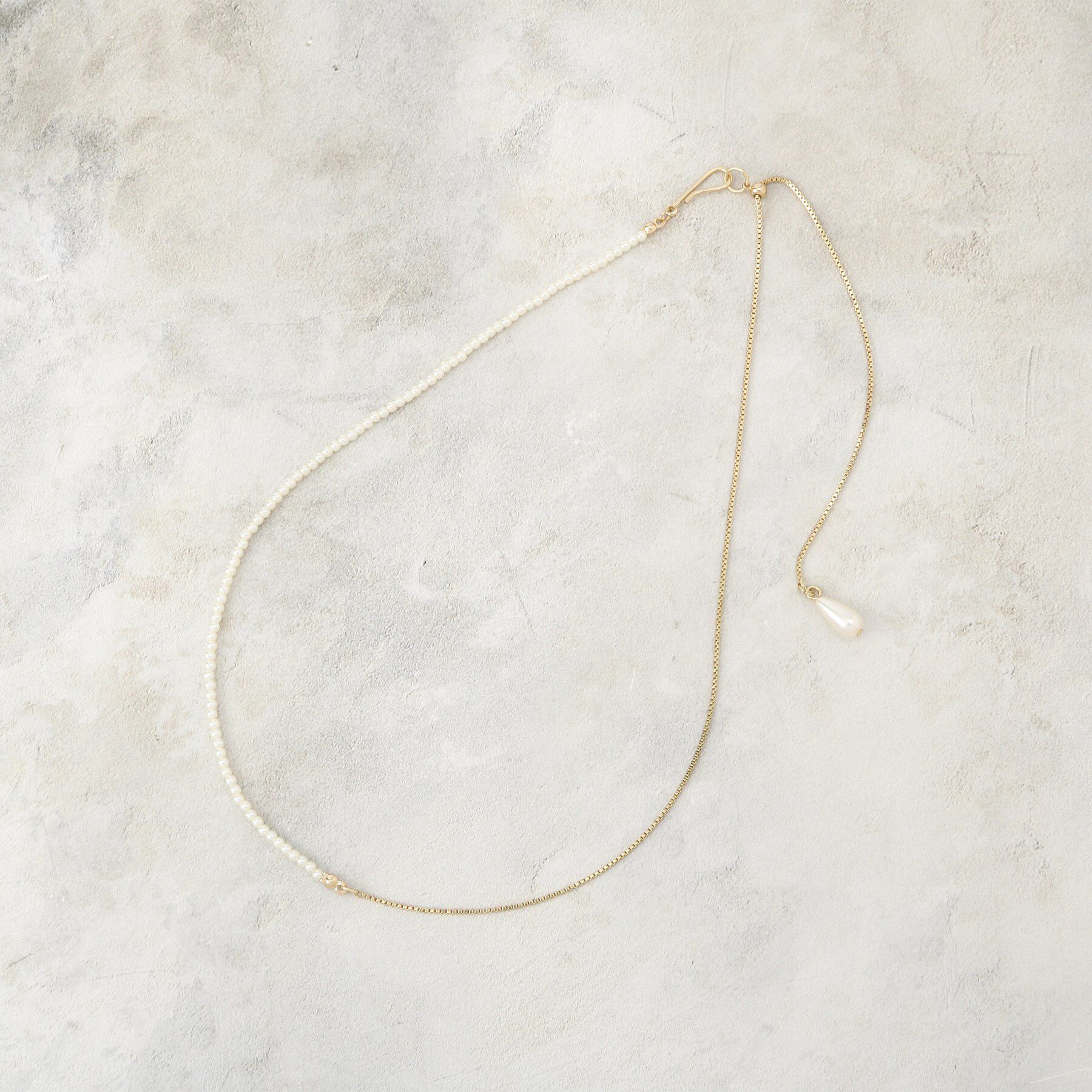 OPAQUE.CLIP「フェイクパール&times;チェーンスライドネックレス」|ネックレス|ゴールド(007)