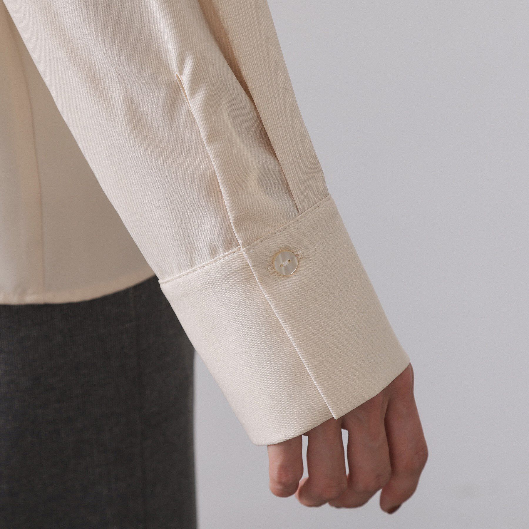 OPAQUE.CLIP「バイカラーボウタイブラウス【洗濯機OK】」|シャツ・ブラウス|