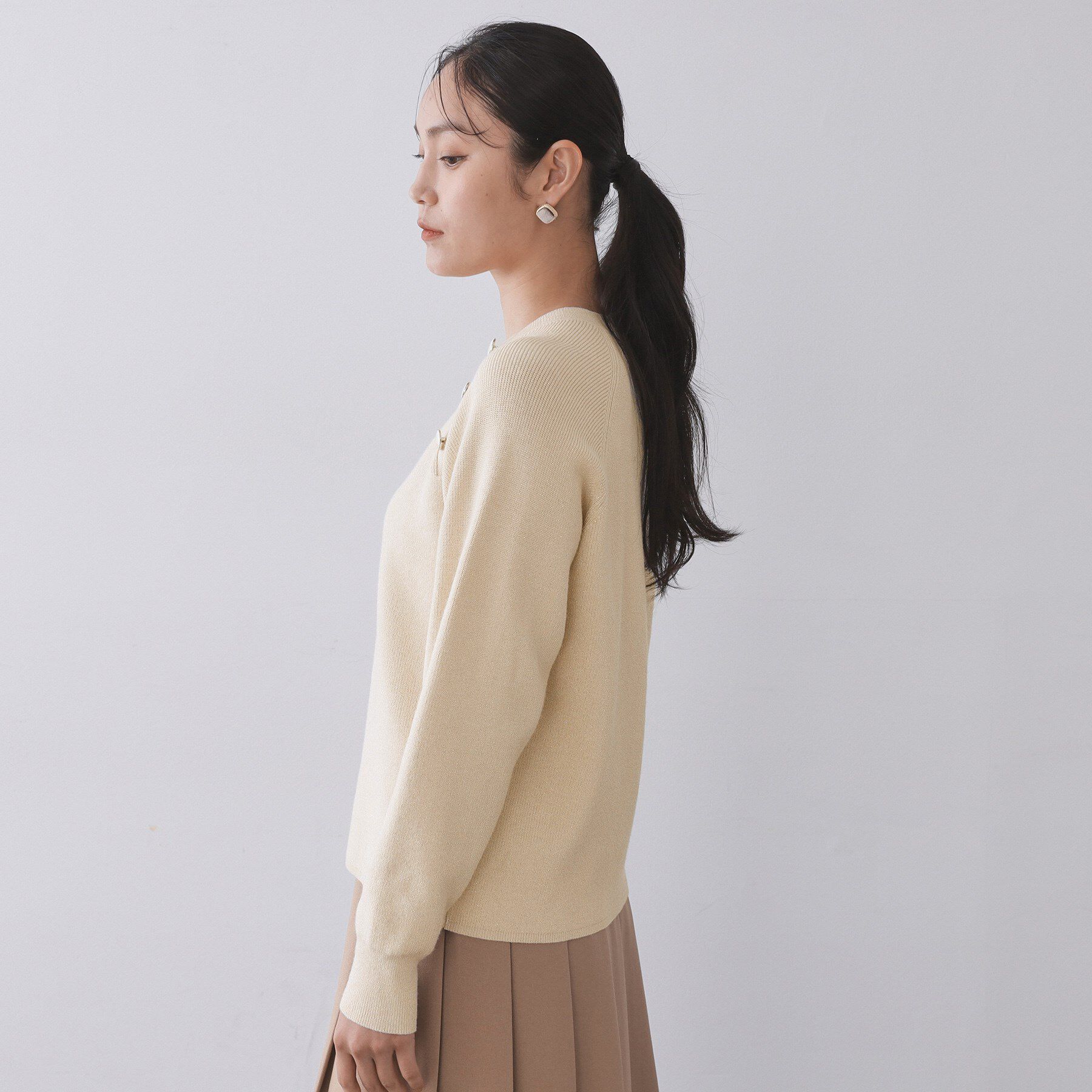 OPAQUE.CLIP「ボタンデザインラメニット【洗濯機OK】」|ニット・セーター|