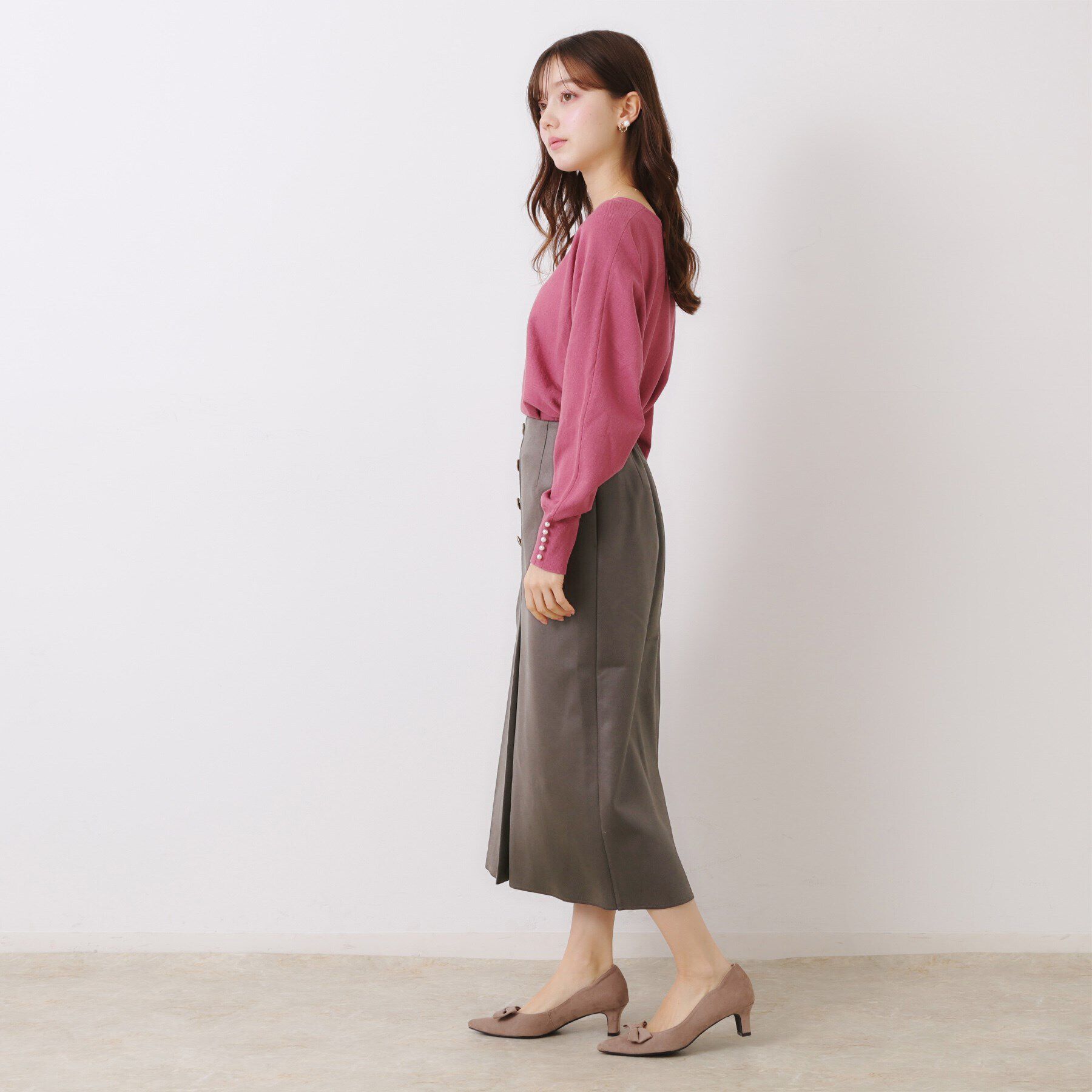 Couture broach「【体のラインを拾いにくい・お仕事にも】マシュマロスエード調タイト」|スカート|