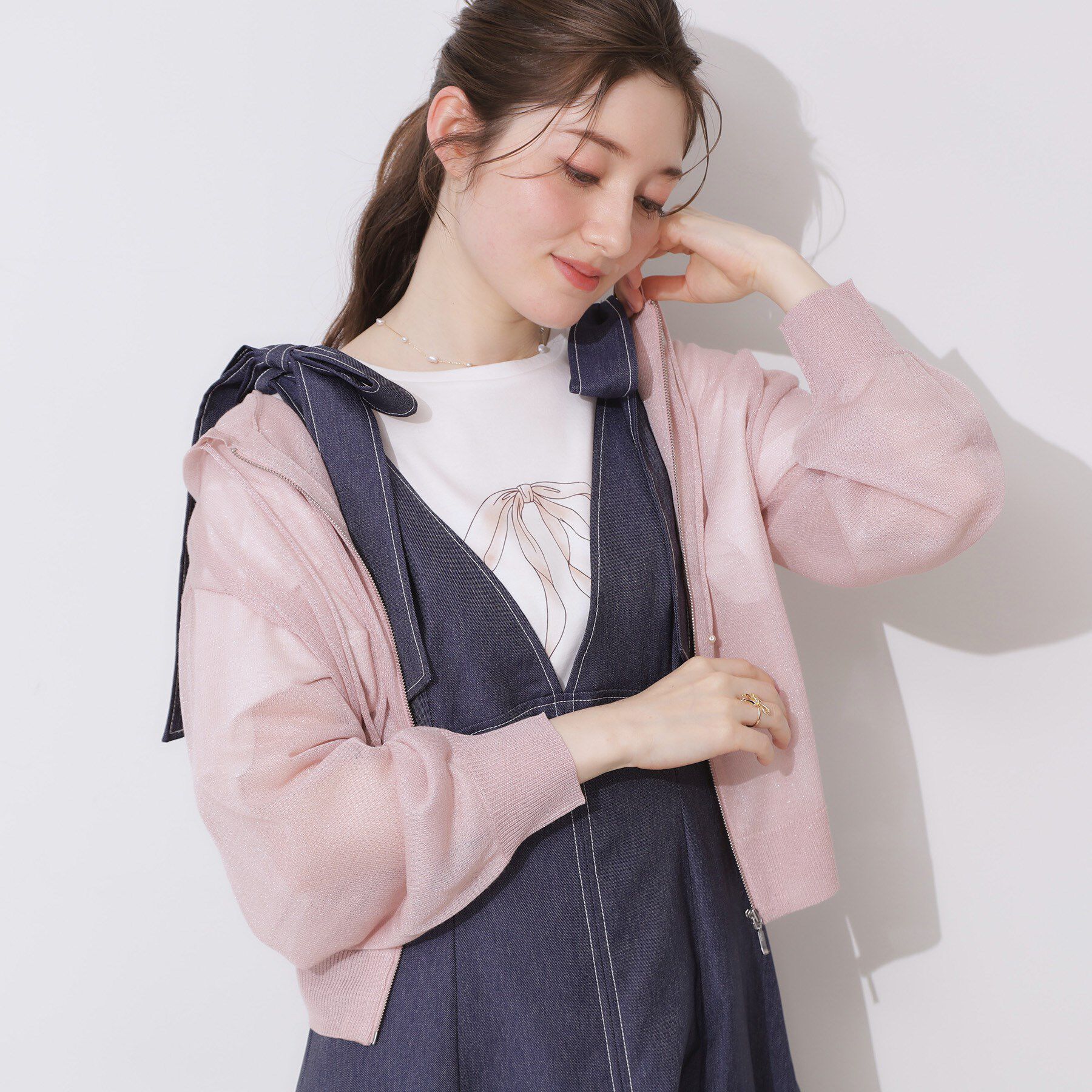 Couture broach「【上品な透け感・大人カジュアル】シアージップアップフーディー」|パーカー|