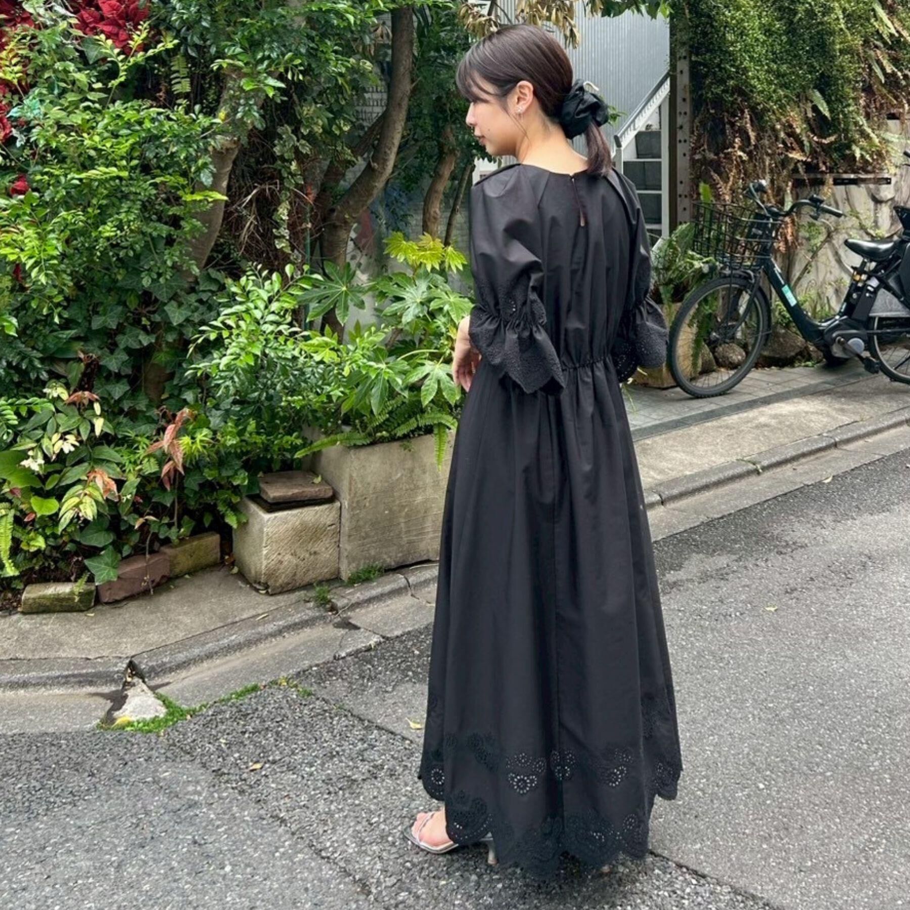 Couture broach「【きれいめ・二の腕カバー】エシカルコットン エンブロドルマンワンピース」|ワンピース|