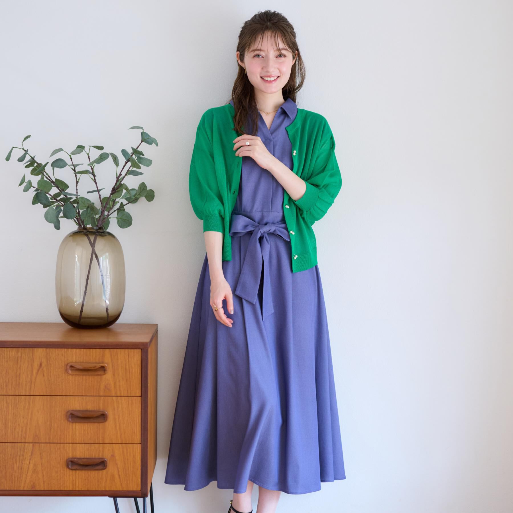 Couture broach「【前後2WAY・二の腕カバー】ダブルパール調釦5分袖シアーカーディガントップス」|カーディガン|