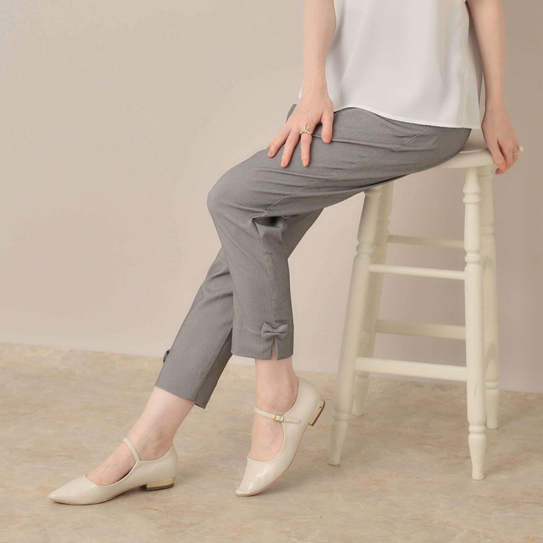 Couture broach「【らくちん・キレイ見え】リボンハイパーストレッチパンツ」|その他|グレー(012)