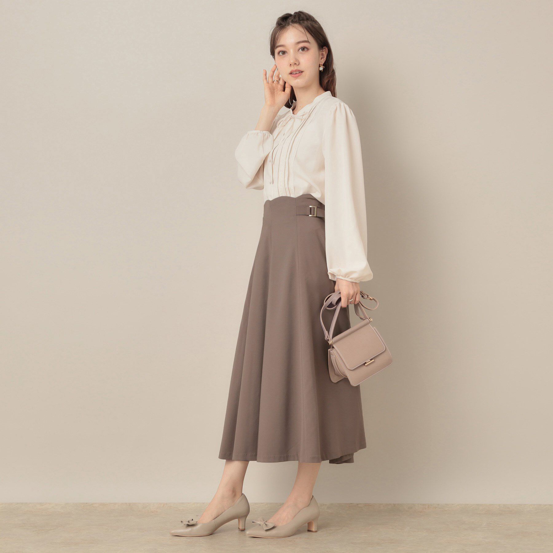 Couture broach「【大人可愛い・通勤】スカラウエスト サイドベルト パネルスカート」|スカート|