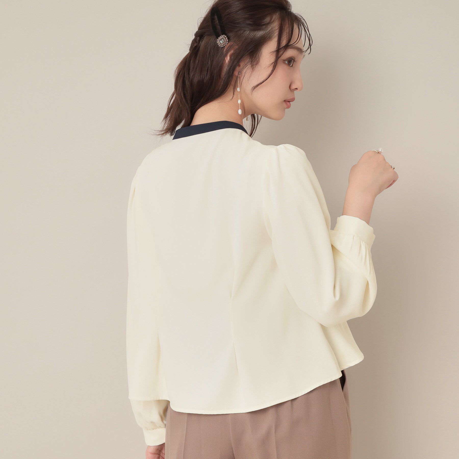 Couture broach「【きれいめ・通勤】配色羽織れるブラウス」|シャツ・ブラウス|