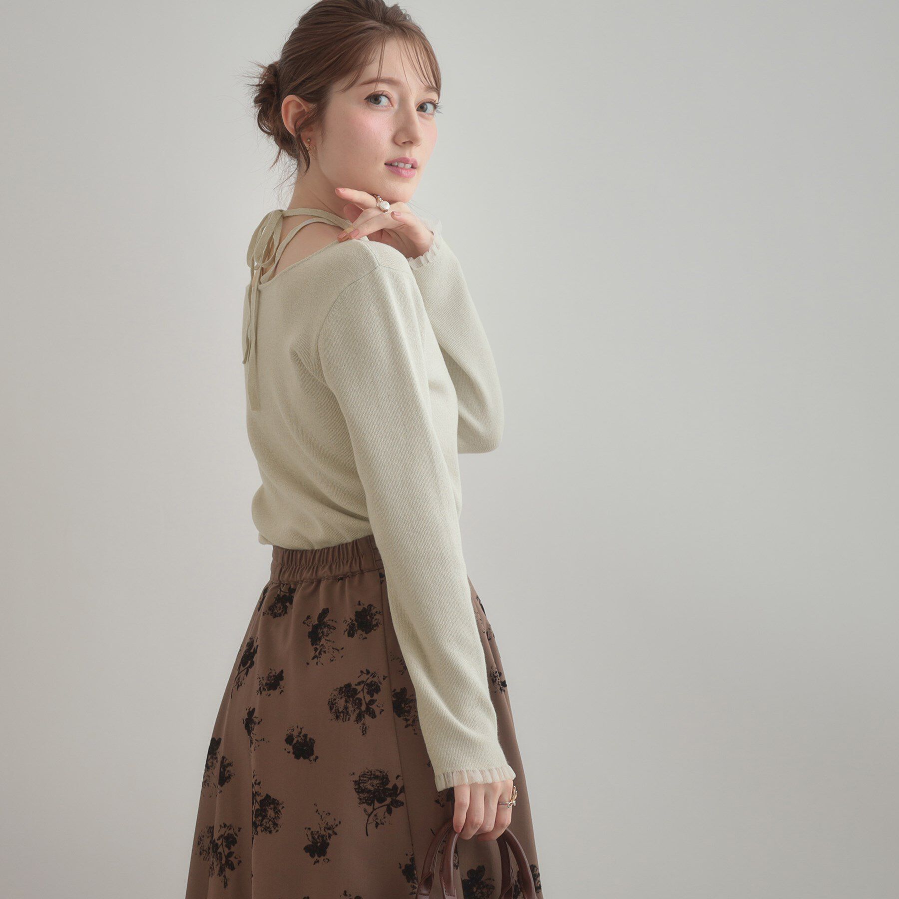 Couture broach「【大人可愛い・リボン取り外し可】前後2WAYラメリブ シアープチフリルニット」|ニット・セーター|