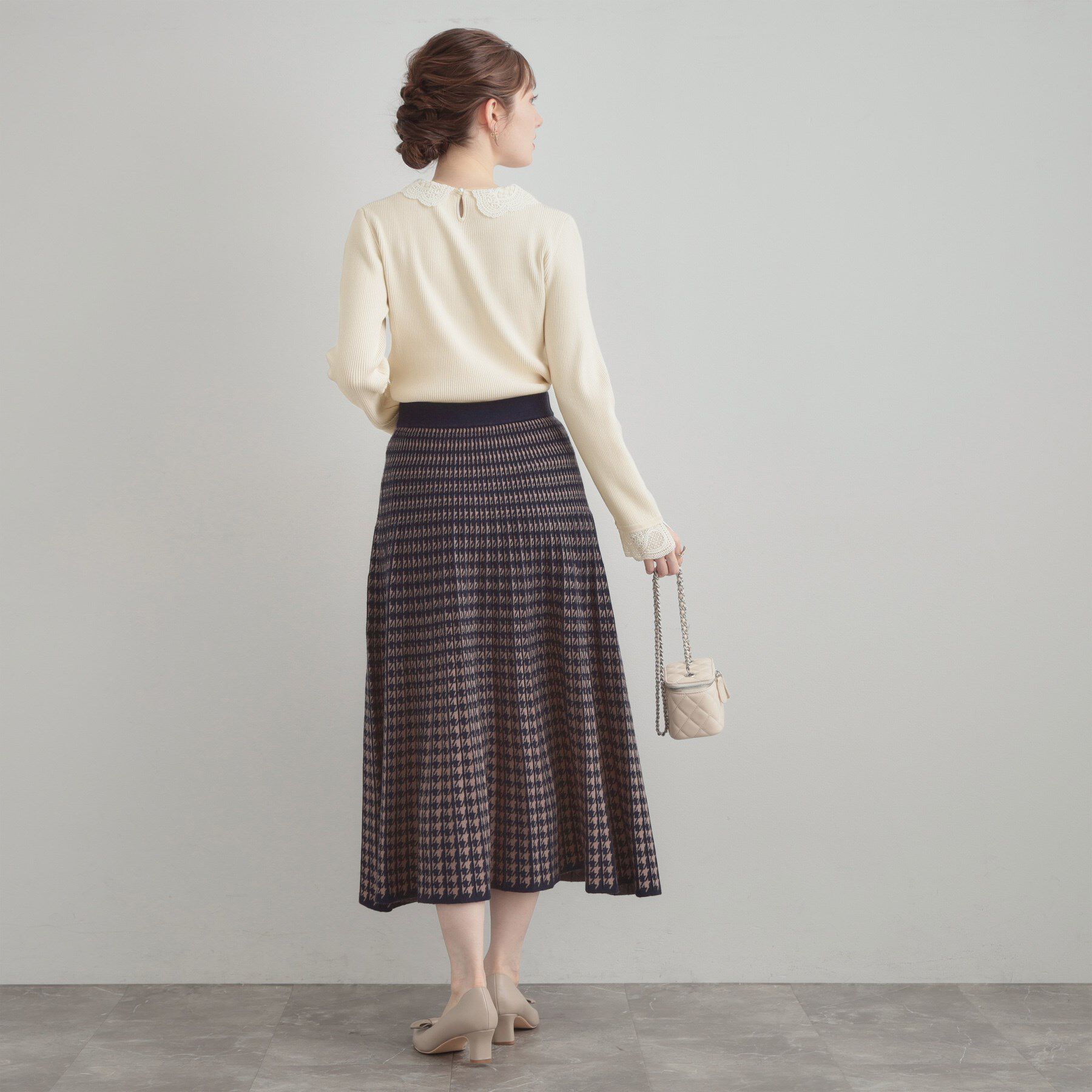 Couture broach「【着映え・フェミニン・通勤】レース衿カフス付きリブニット」|ニット・セーター|