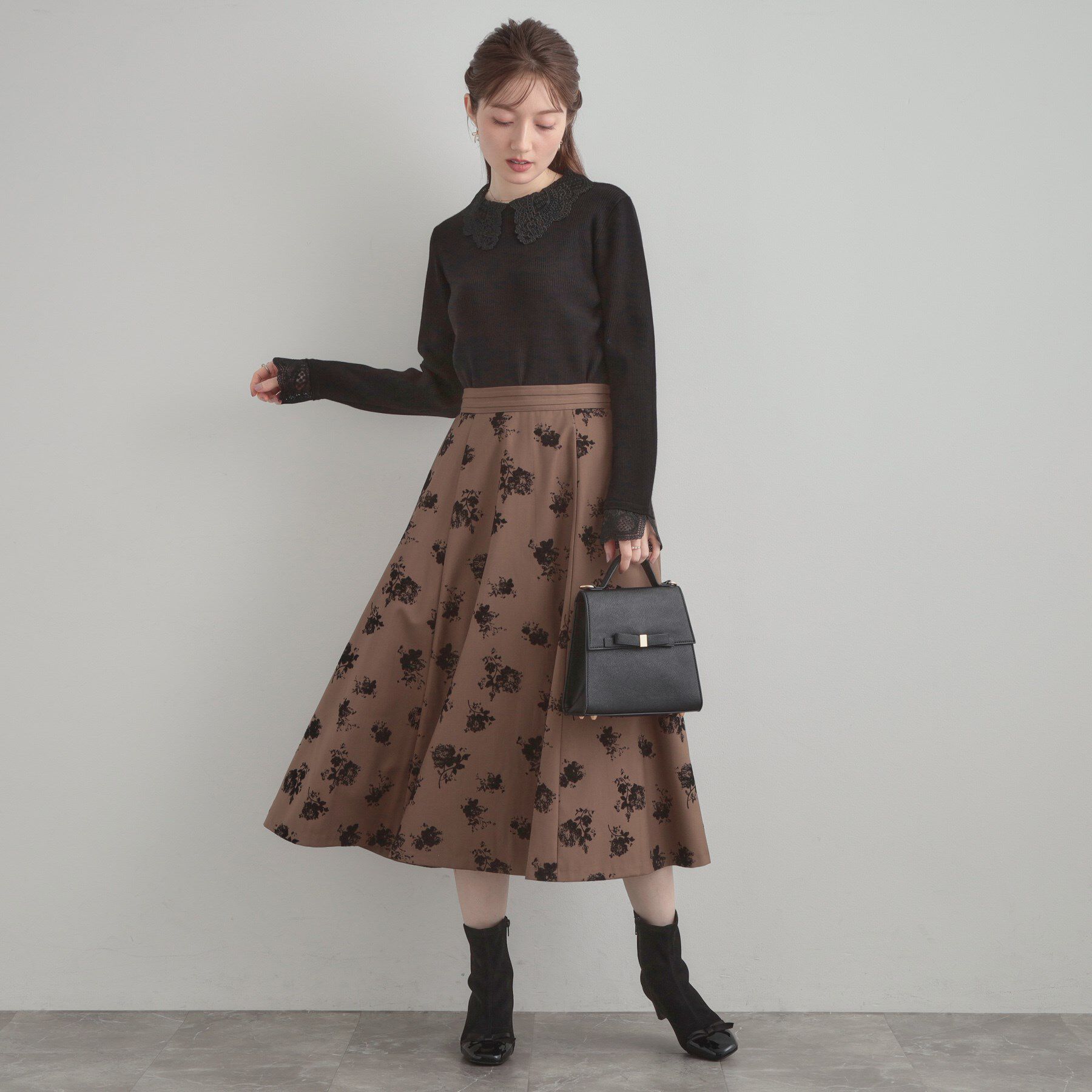 Couture broach「【着映え・フェミニン・通勤】レース衿カフス付きリブニット」|ニット・セーター|