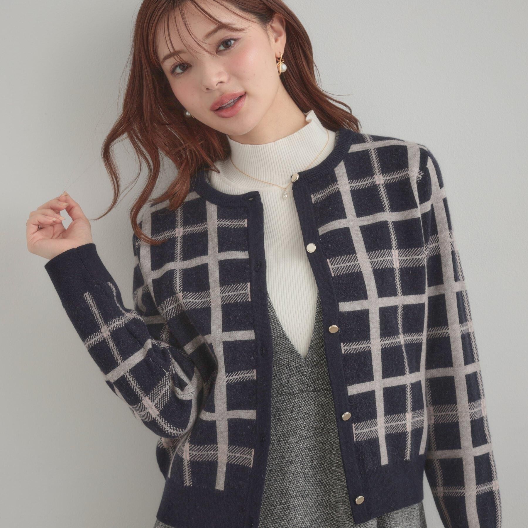 Couture broach「【大人可愛い・通勤】チェックジャカード ニットカーディガン」|カーディガン|